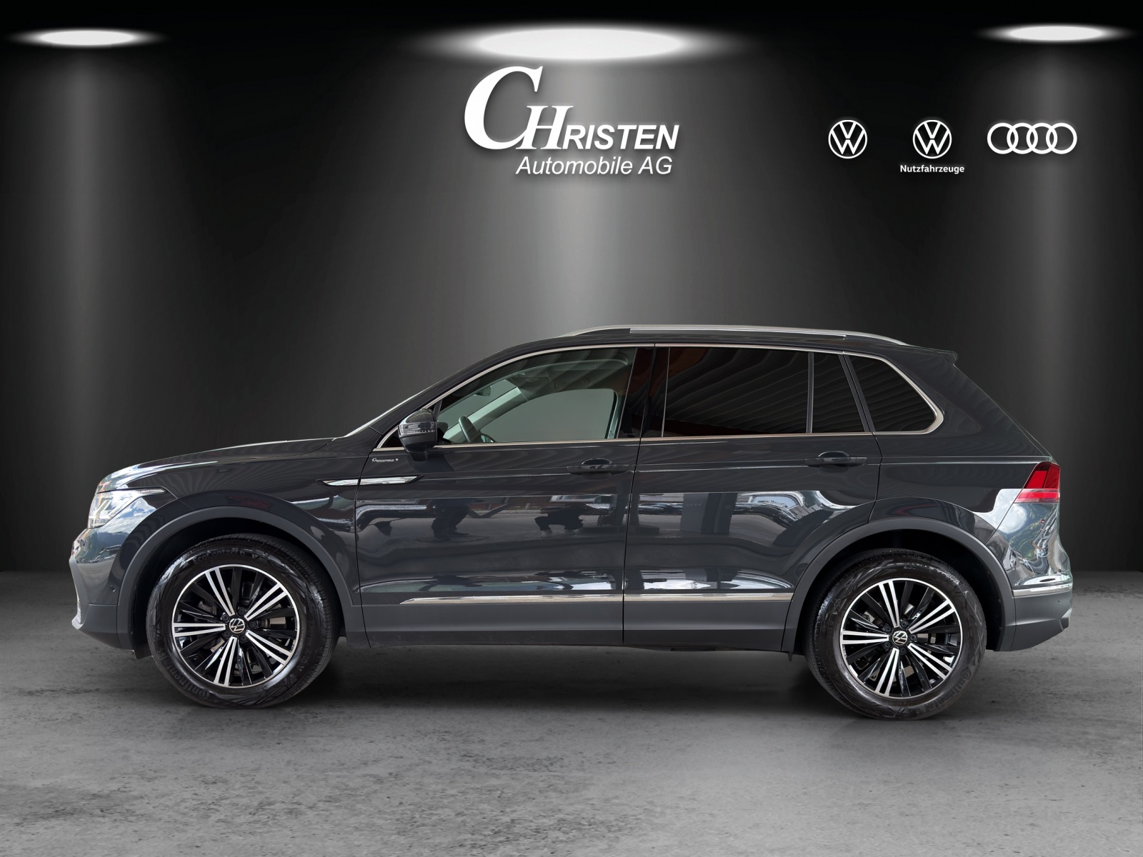 VW Tiguan 2.0TSI Life 4Motion DSG-image-1