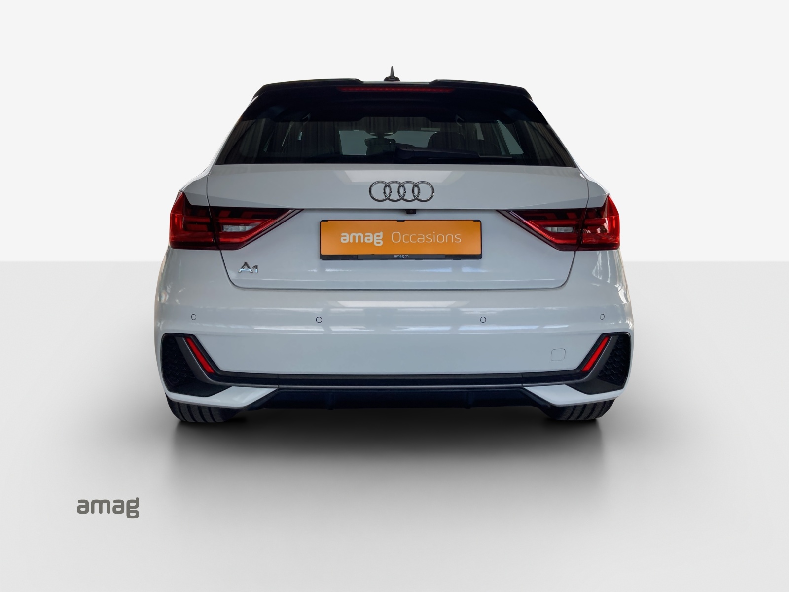 AUDI A1 Sportback 30 TFSI S Line Attraction S-tronic-showroom-element-3