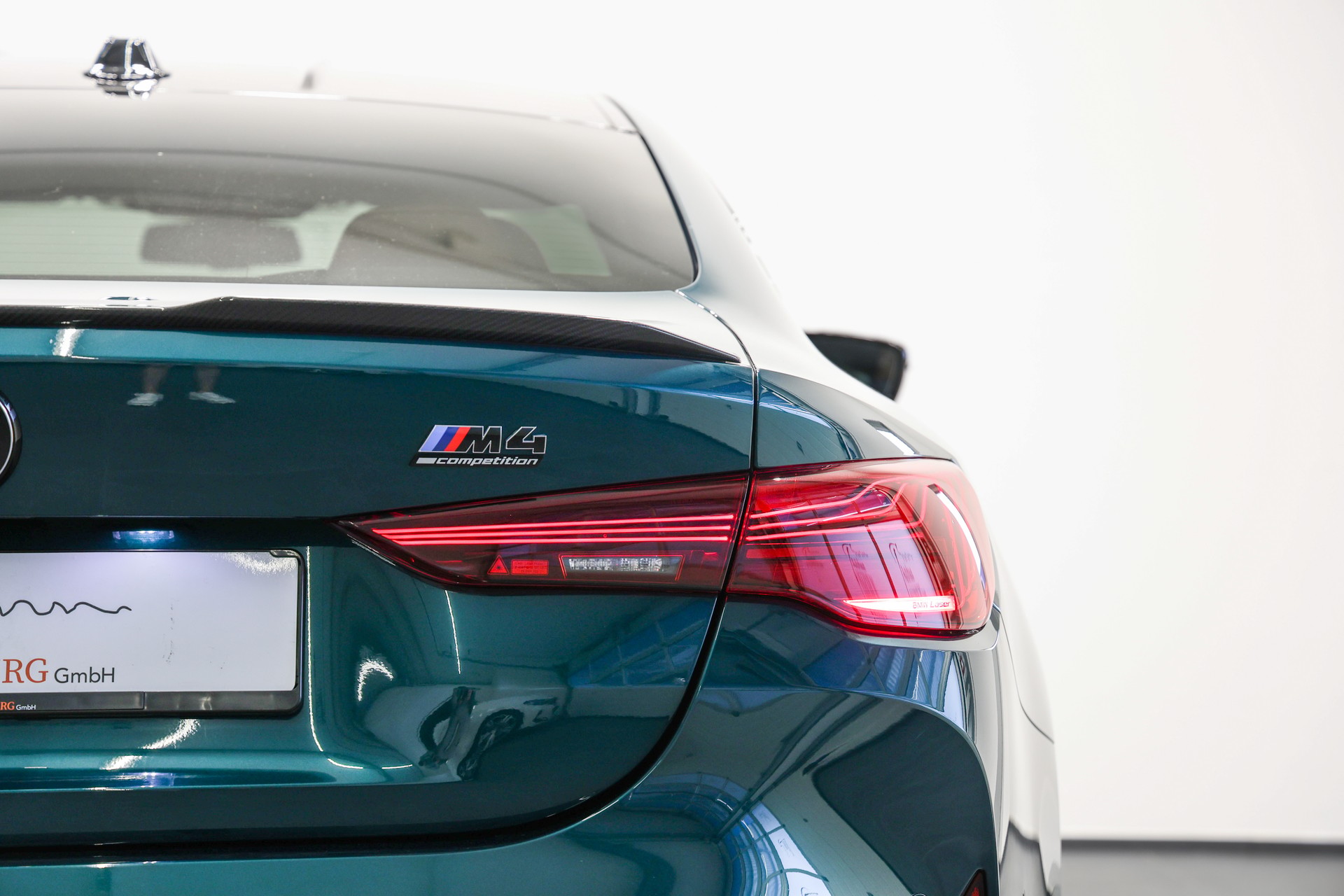 BMW M4 Coupé Competition LCI *Sonderlackierung Bostongreen*BMW Werksgarantie bis 03.2028*-image-11