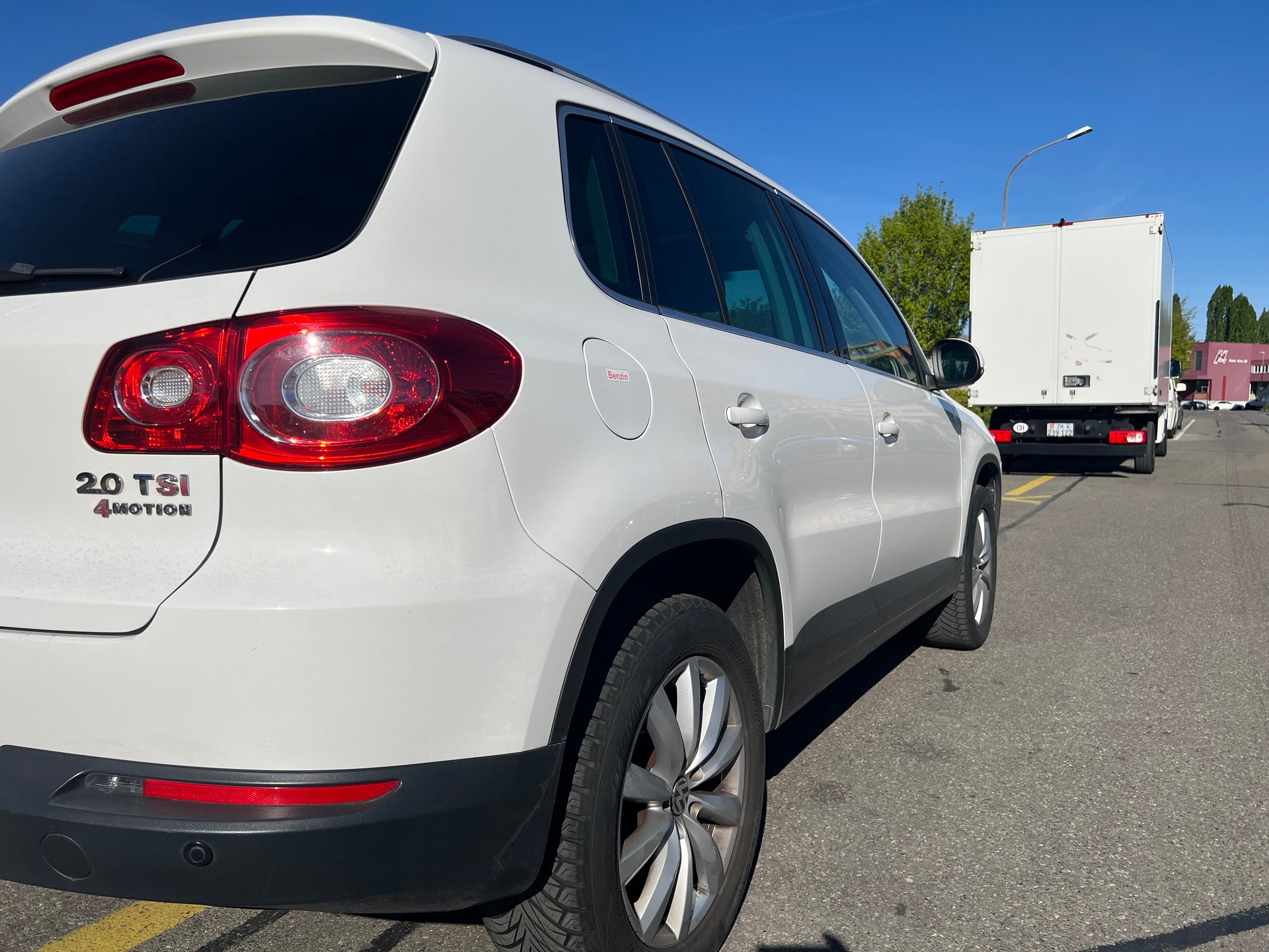 VW Tiguan 2.0 TSI Sport&Style DSG-image-14