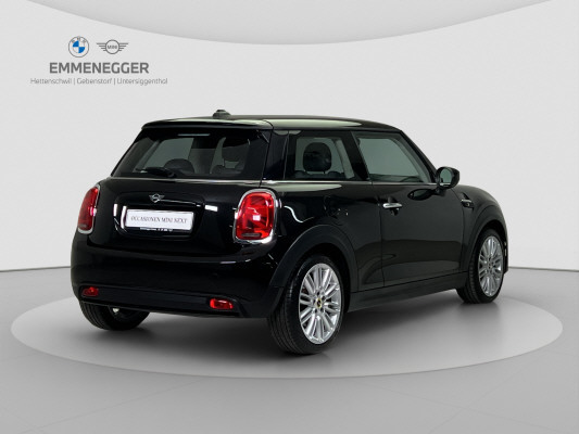 MINI Cooper SE-image-4