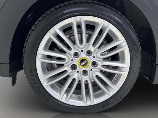 MINI Cooper SE-image-7