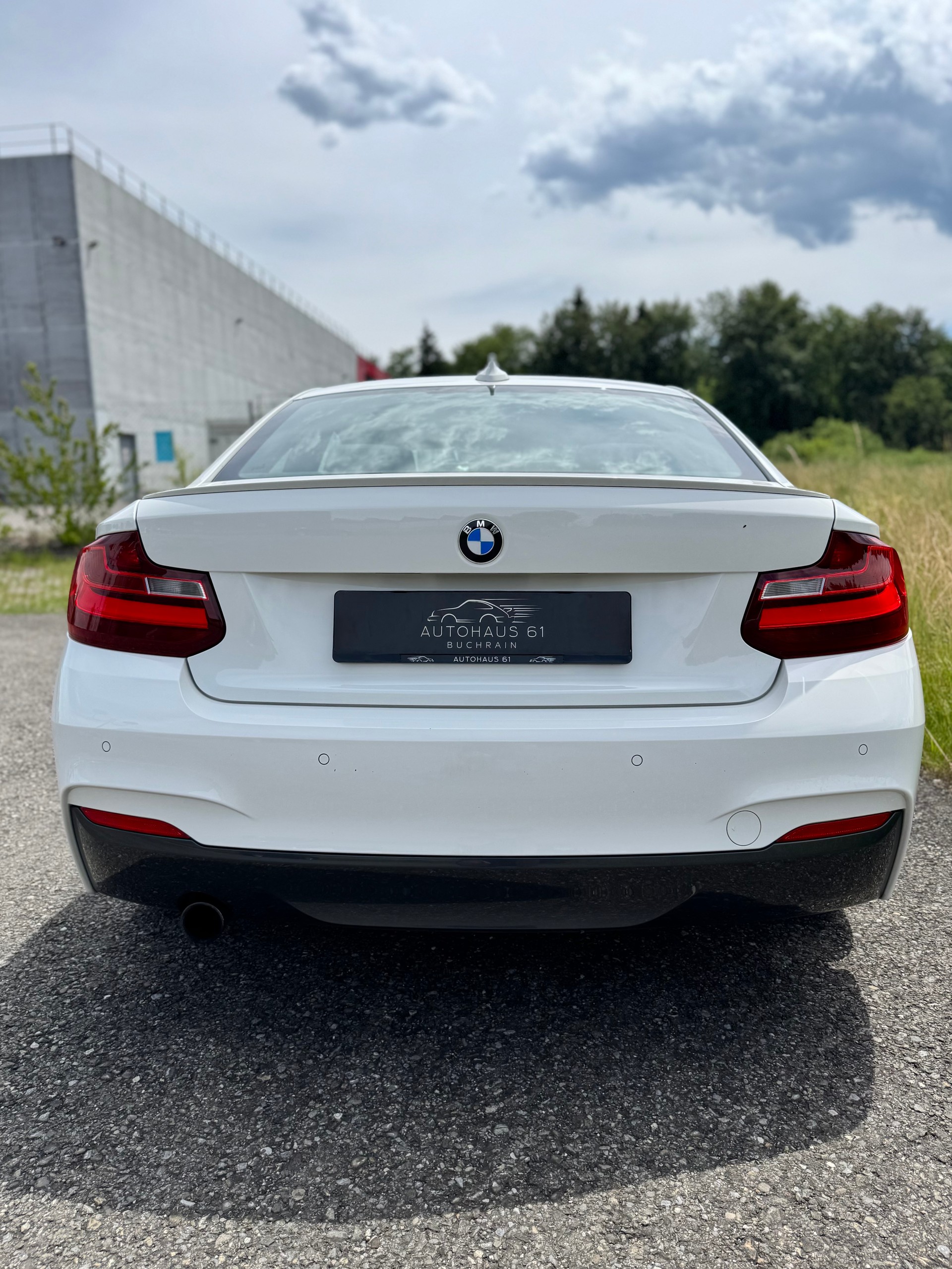 BMW 218i M Sport Steptronic / ab MFK bei Verkauf-image-6