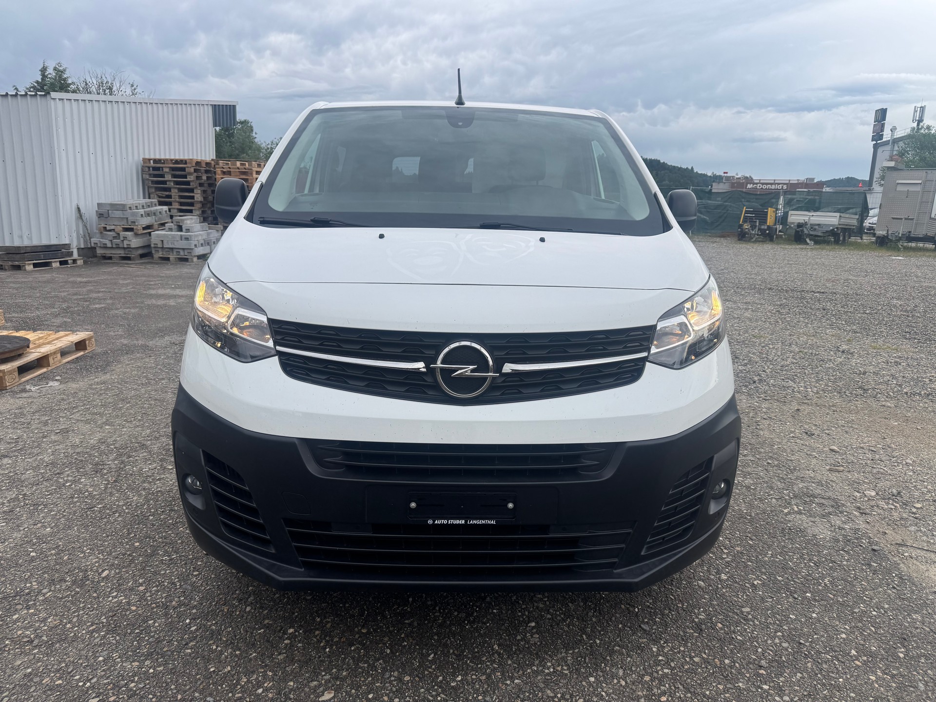 OPEL Vivaro Cargo 2.0 CDTI (Wohnmobil Ausbau)-image-0