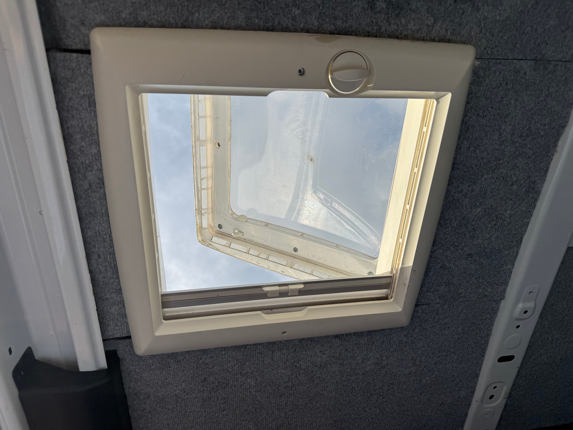 OPEL Vivaro Cargo 2.0 CDTI (Wohnmobil Ausbau)-image-14