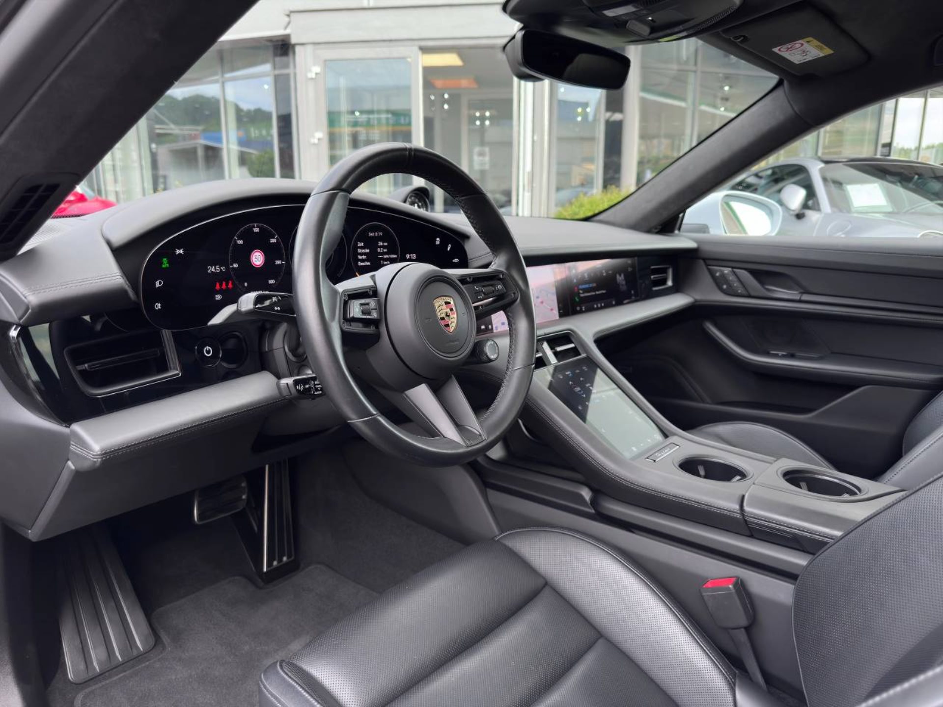PORSCHE Taycan Turbo Sport Turismo-image-14