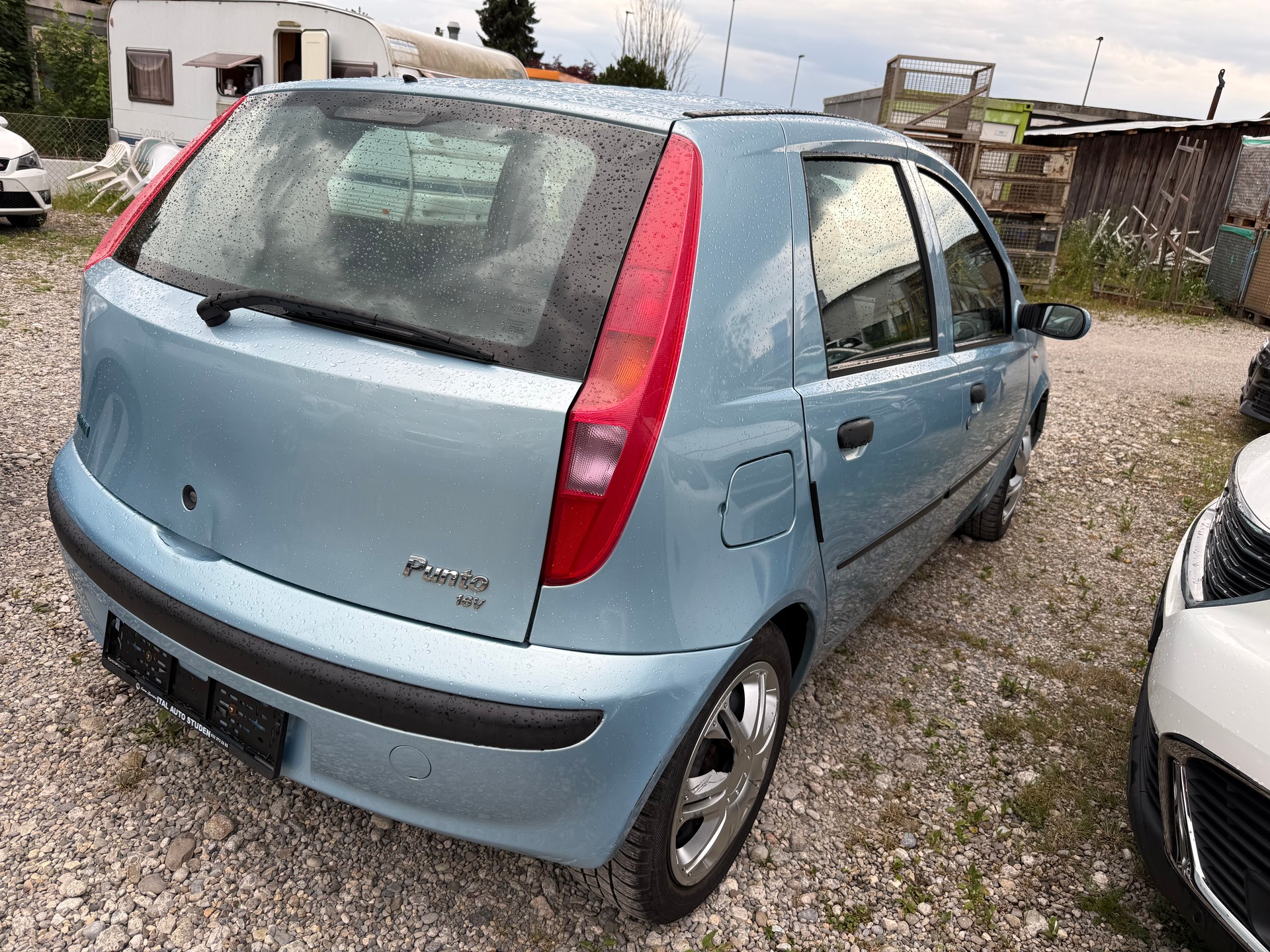 FIAT Punto 1.8 16V Emotion-image-2