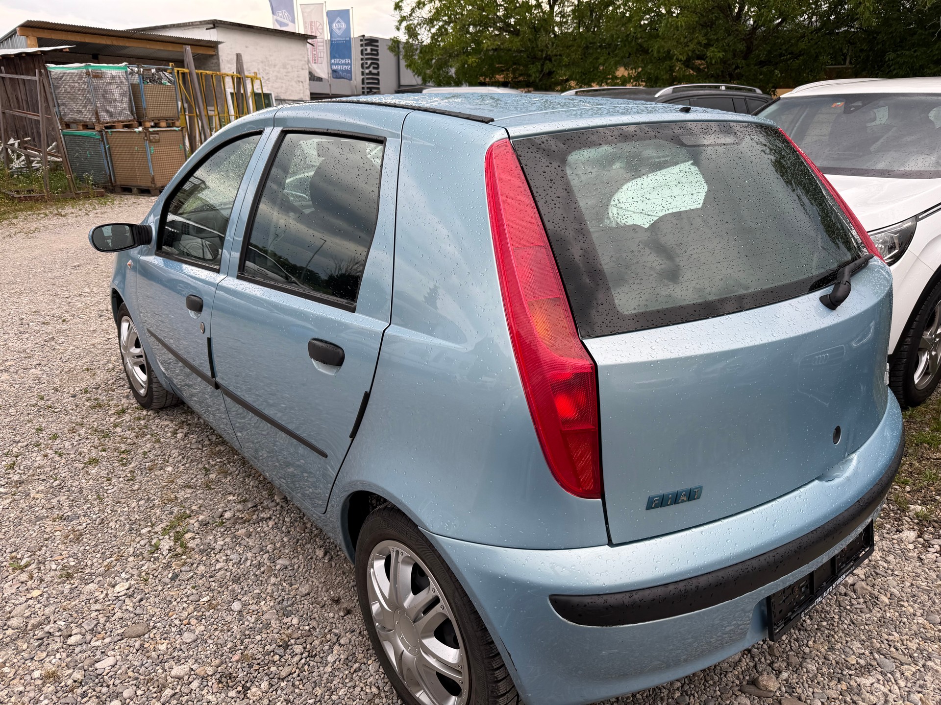 FIAT Punto 1.8 16V Emotion-image-5