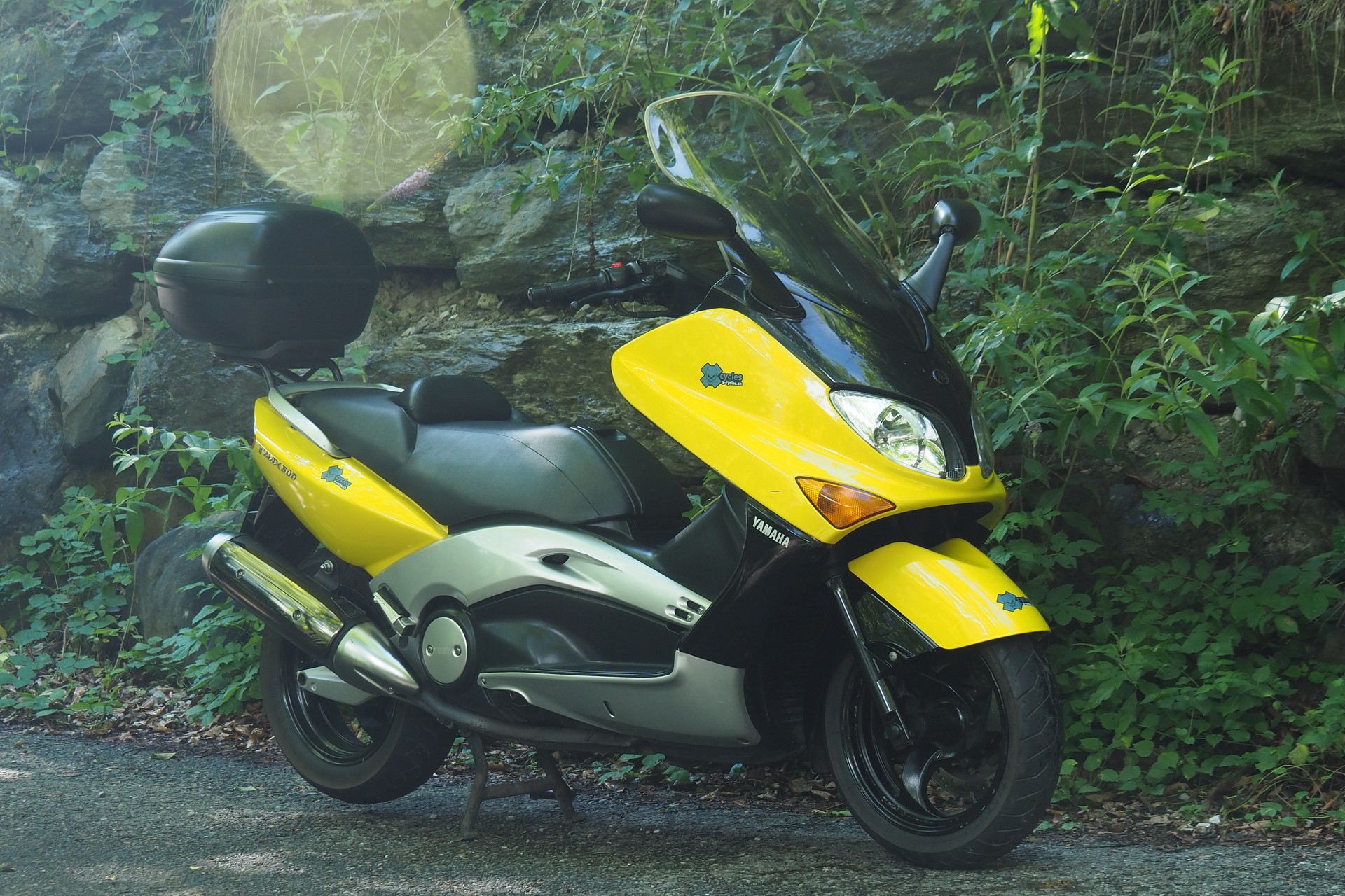 YAMAHA T-MAX XP 500-image-2