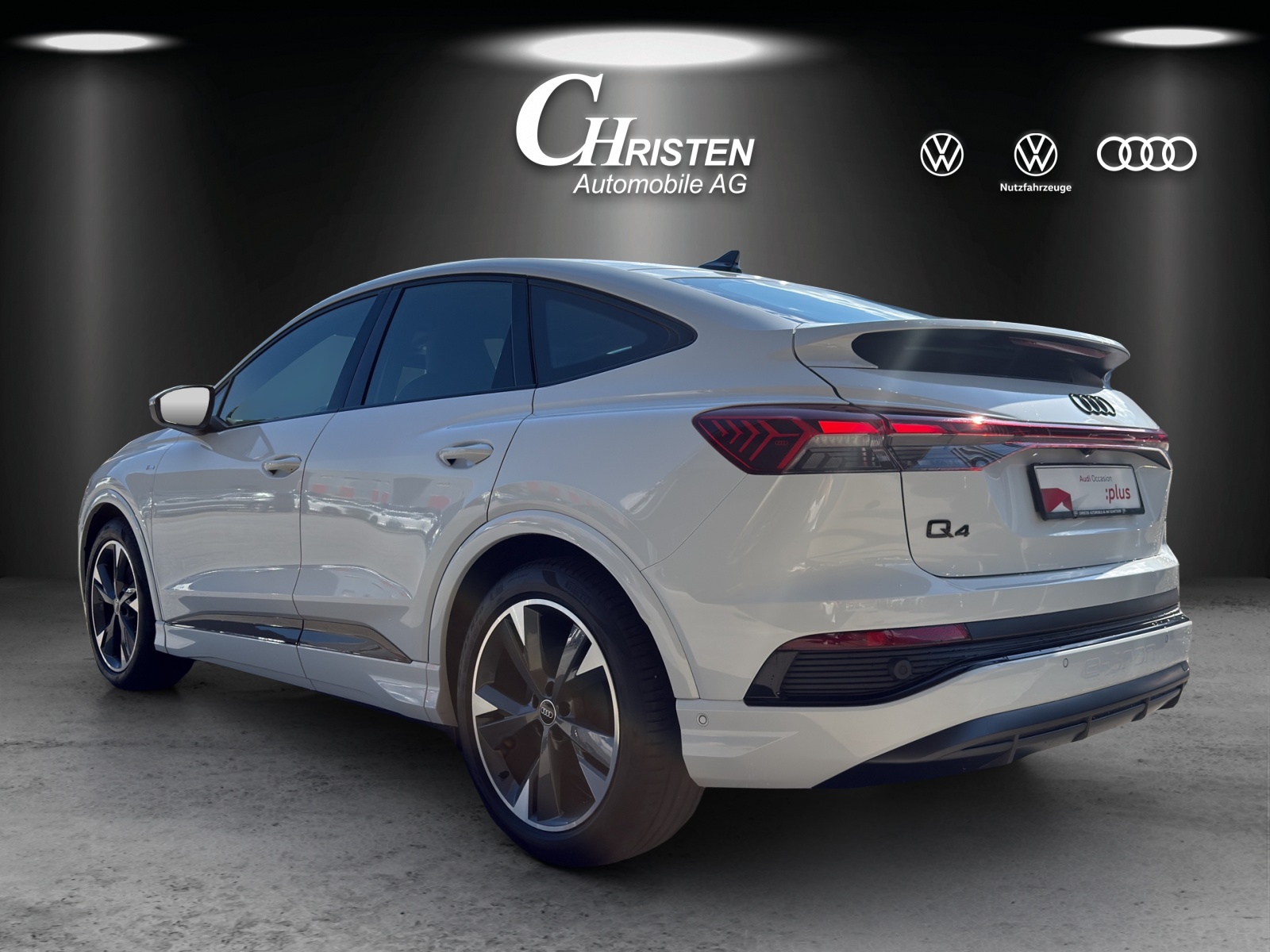 AUDI Q4 Sportback e-tron 50 quattro-image-4