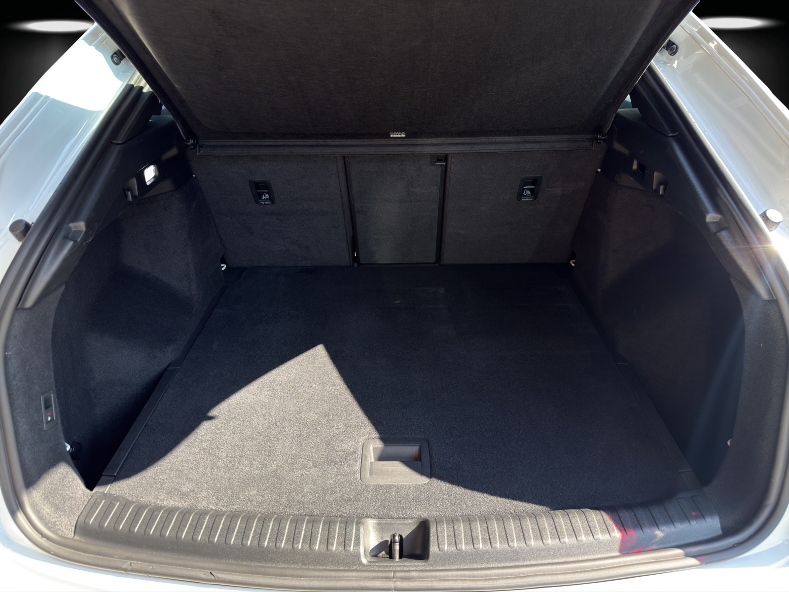 AUDI Q4 Sportback e-tron 50 quattro-image-7