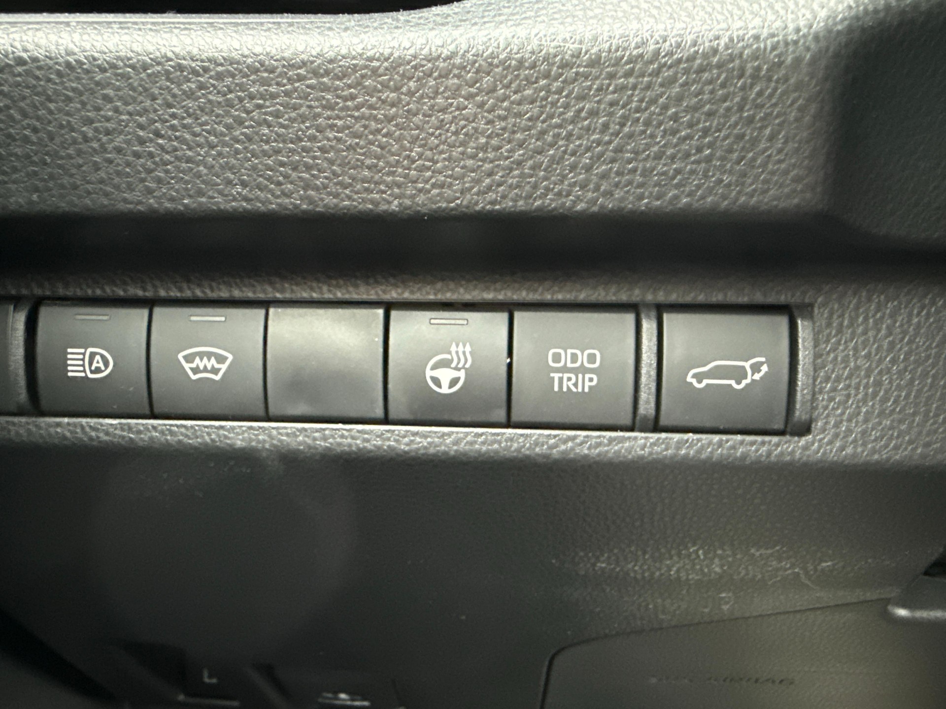 SUZUKI Across 2.5 PHEV Compact Top 4x4-image-14