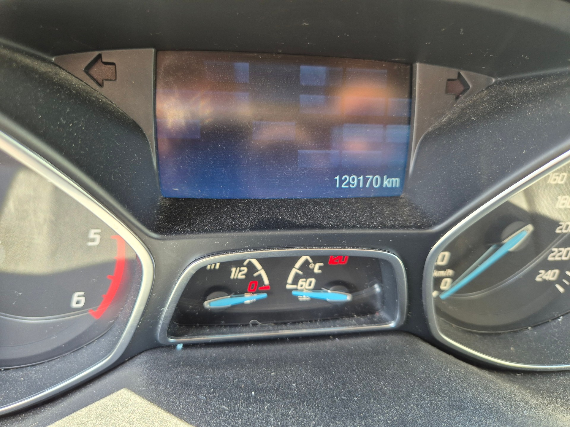 FORD Kuga 2.0 TDCi Carving 4WD PowerShift-image-15