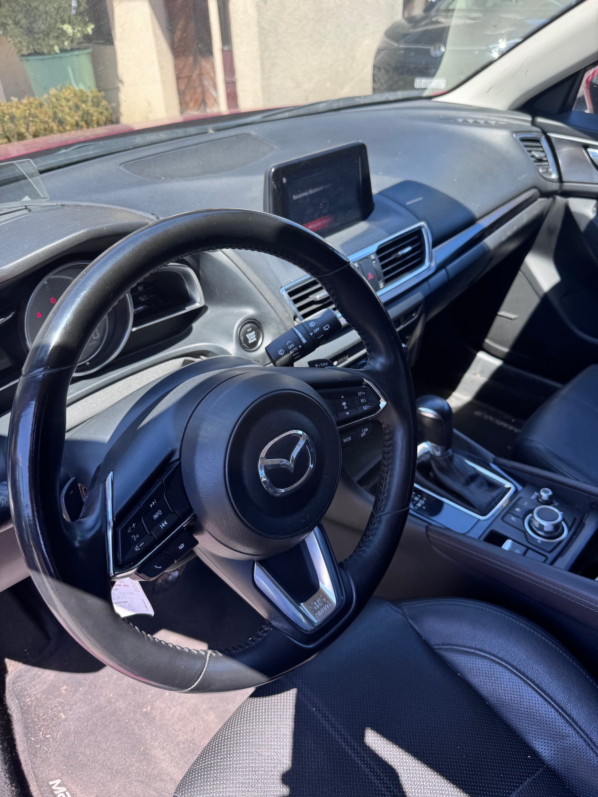 MAZDA 3 SKYACTIV-D 150 Revolution Automat-image-13