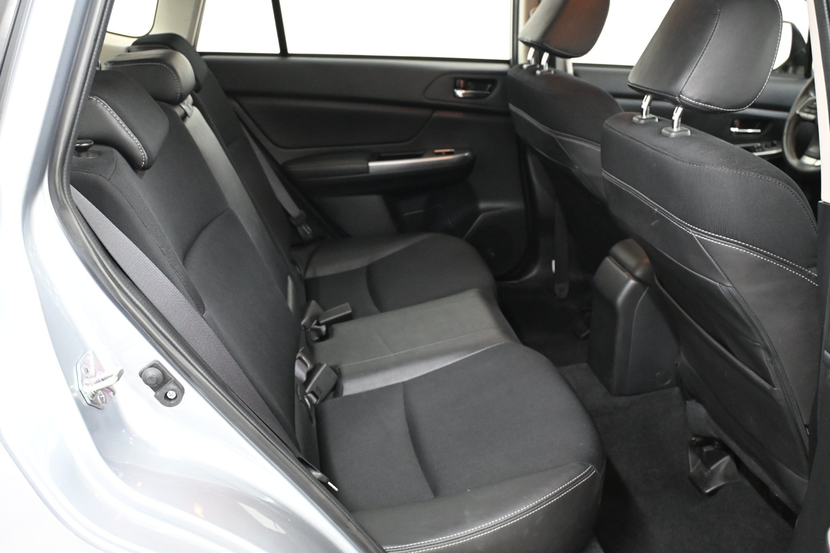 SUBARU Impreza 1.6 Swiss one CVT-image-8