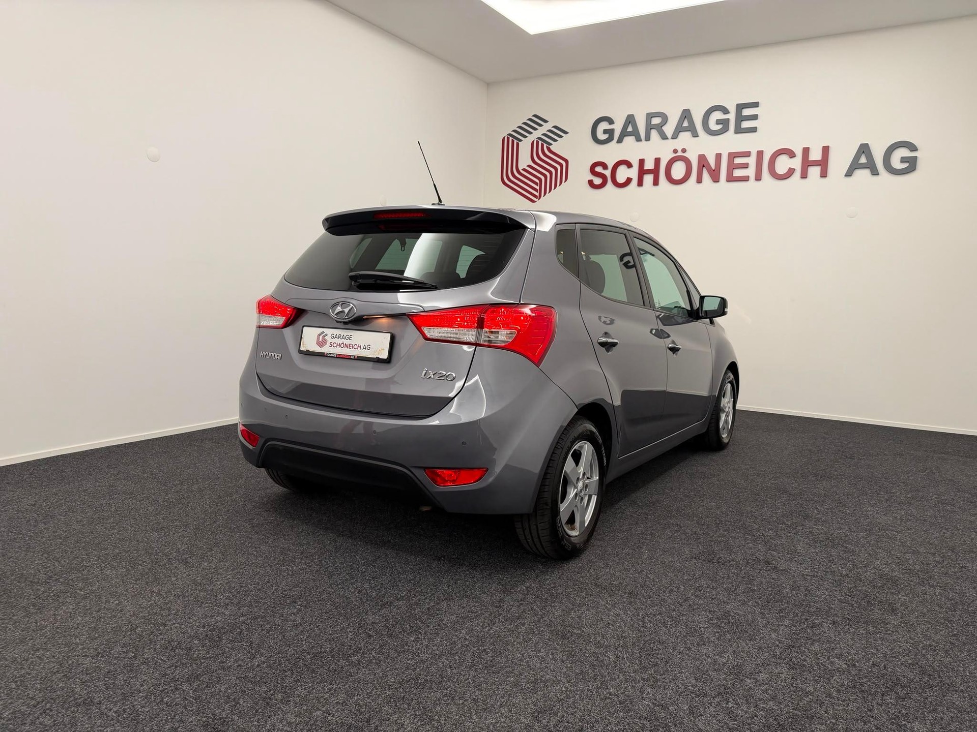 HYUNDAI ix20 1.6 Style-showroom-element-3