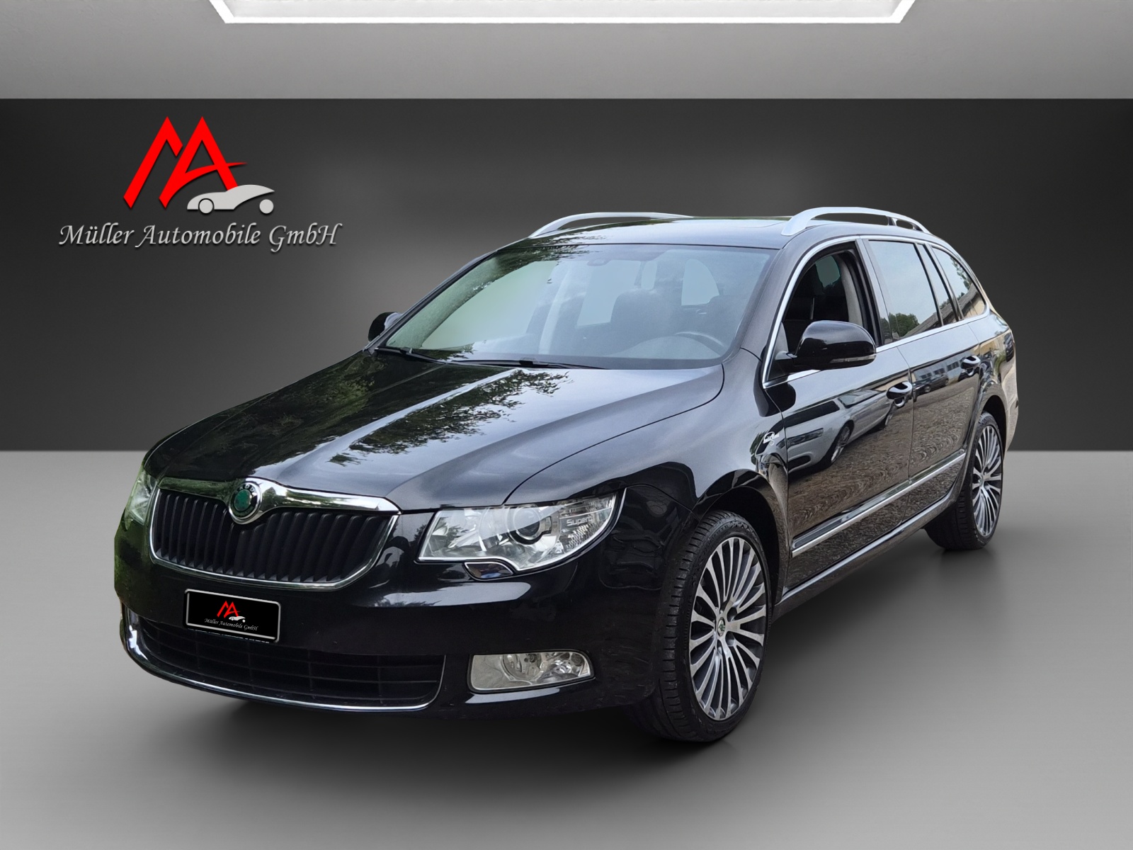SKODA Superb Combi 3.6 FSI Laurin & Klement 4x4 DSG