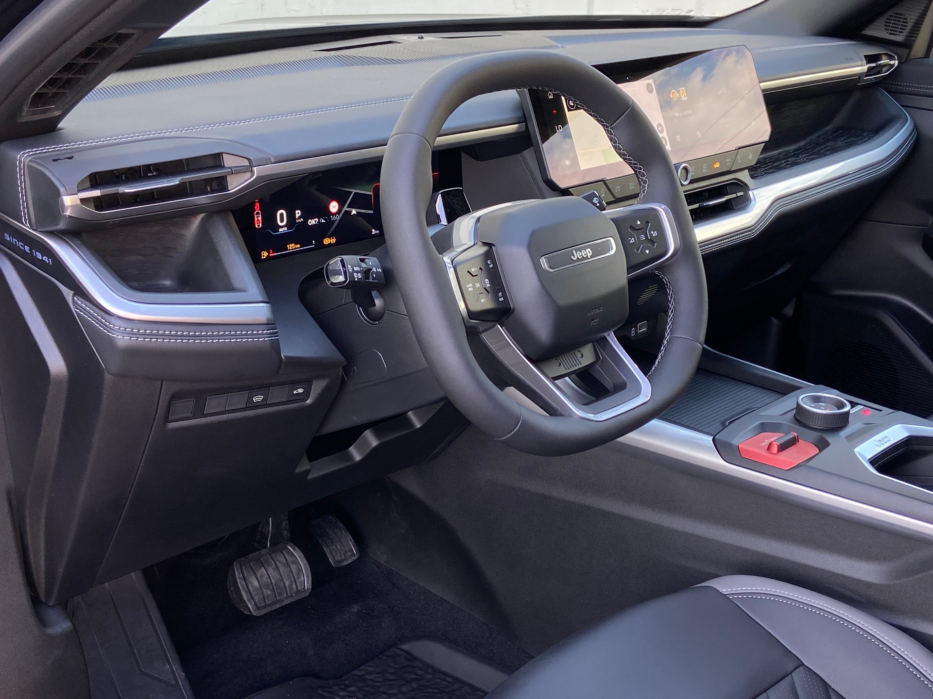JEEP Compass 1.2 T e-Hybrid Summit Premium Sky-image-5