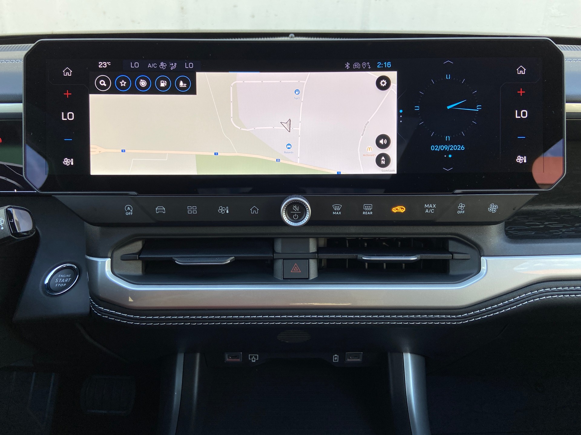 JEEP Compass 1.2 T e-Hybrid Summit Premium Sky-image-13