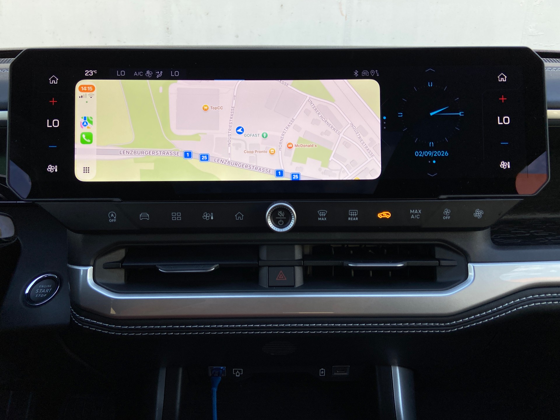 JEEP Compass 1.2 T e-Hybrid Summit Premium Sky-image-11