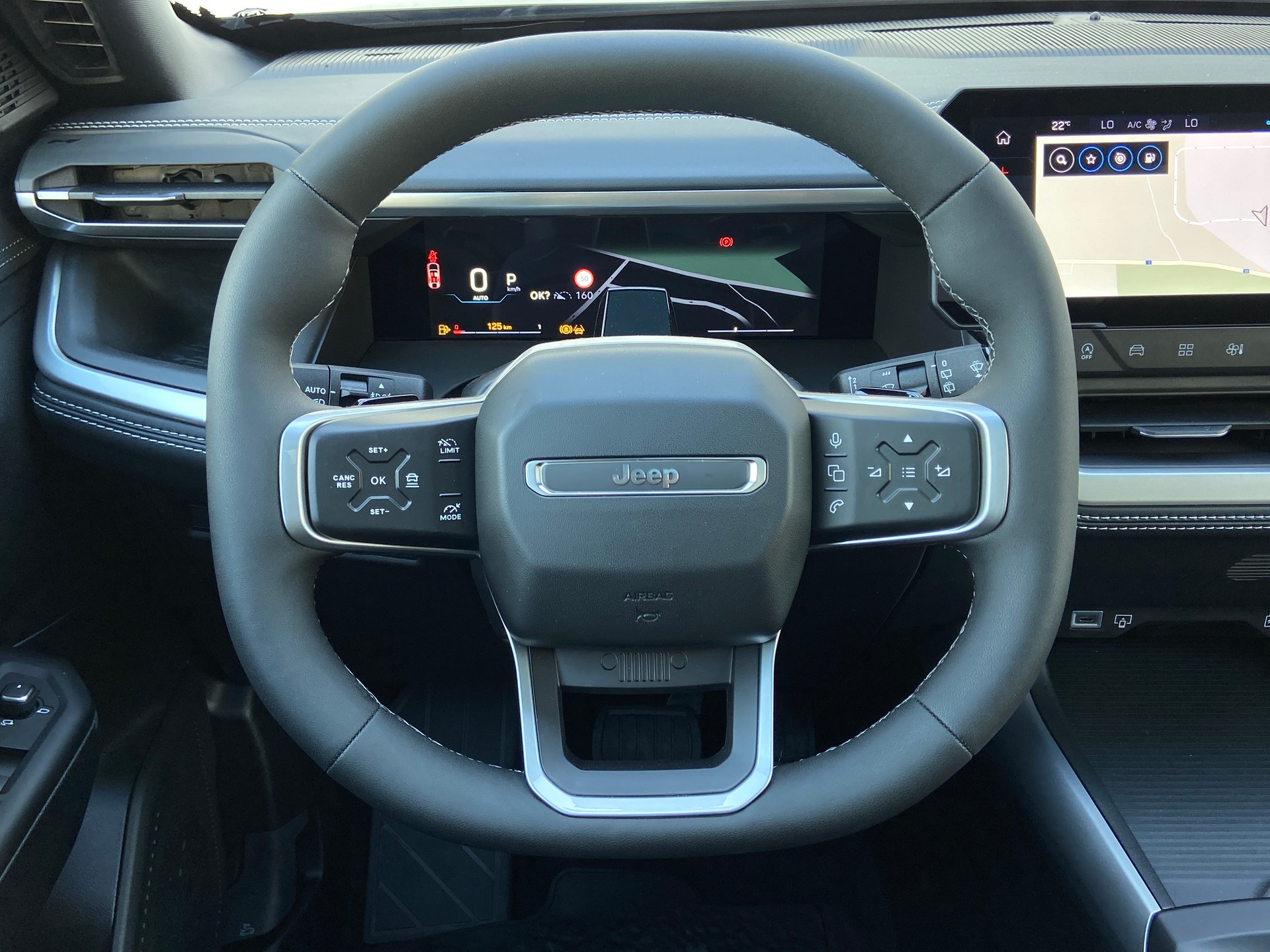 JEEP Compass 1.2 T e-Hybrid Summit Premium Sky-image-9