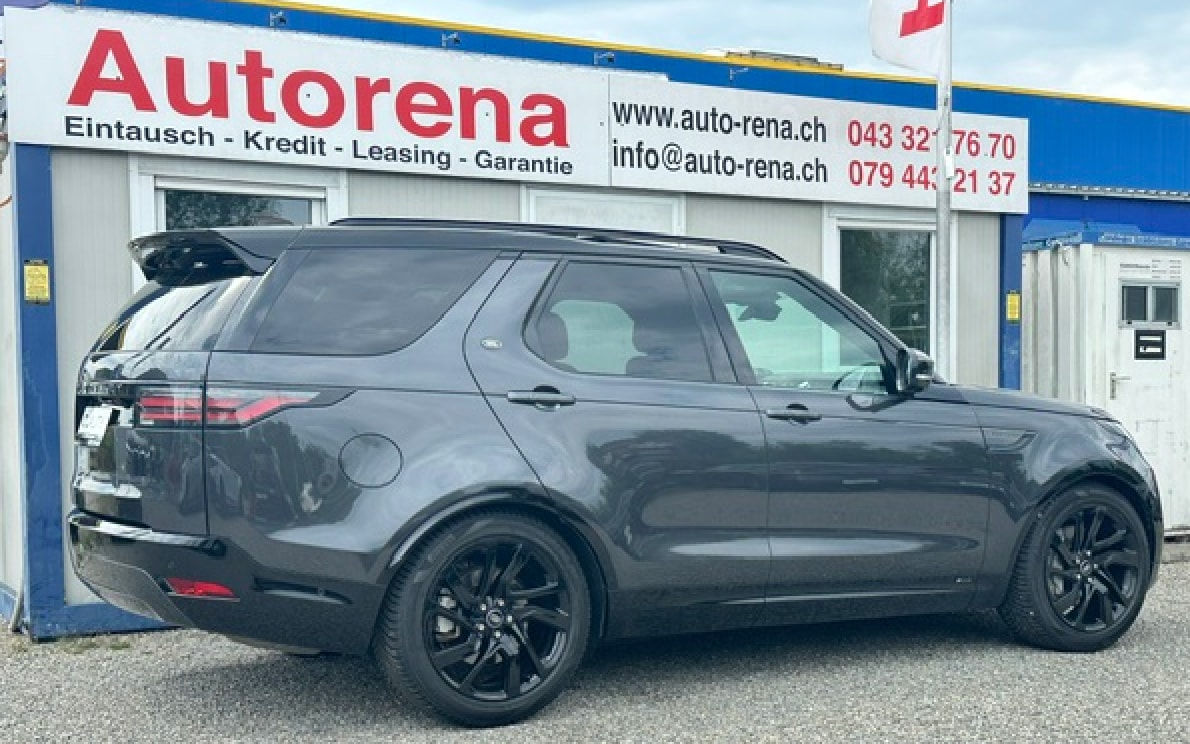 LAND ROVER Discovery 3.0D I6 300 R-Dynamic SE AWD Automatic-image-4