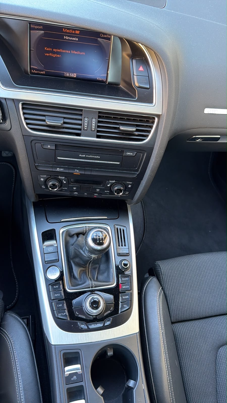 AUDI A5 Cabriolet 2.0 TFSI-image-14