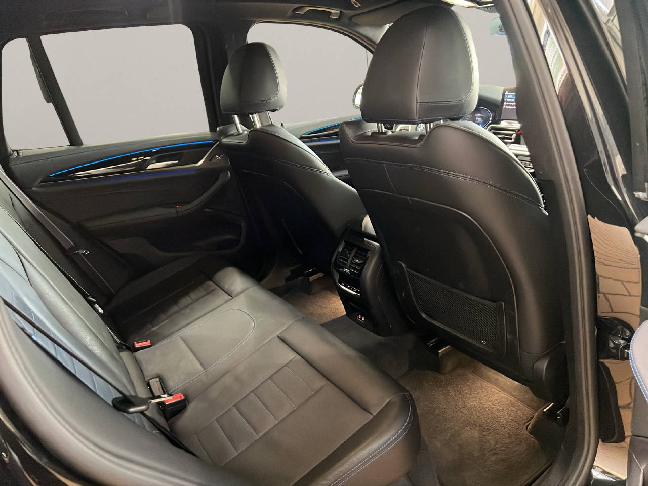 BMW X3 G01 30e xDrive SAG M-Packet 4x4-image-18