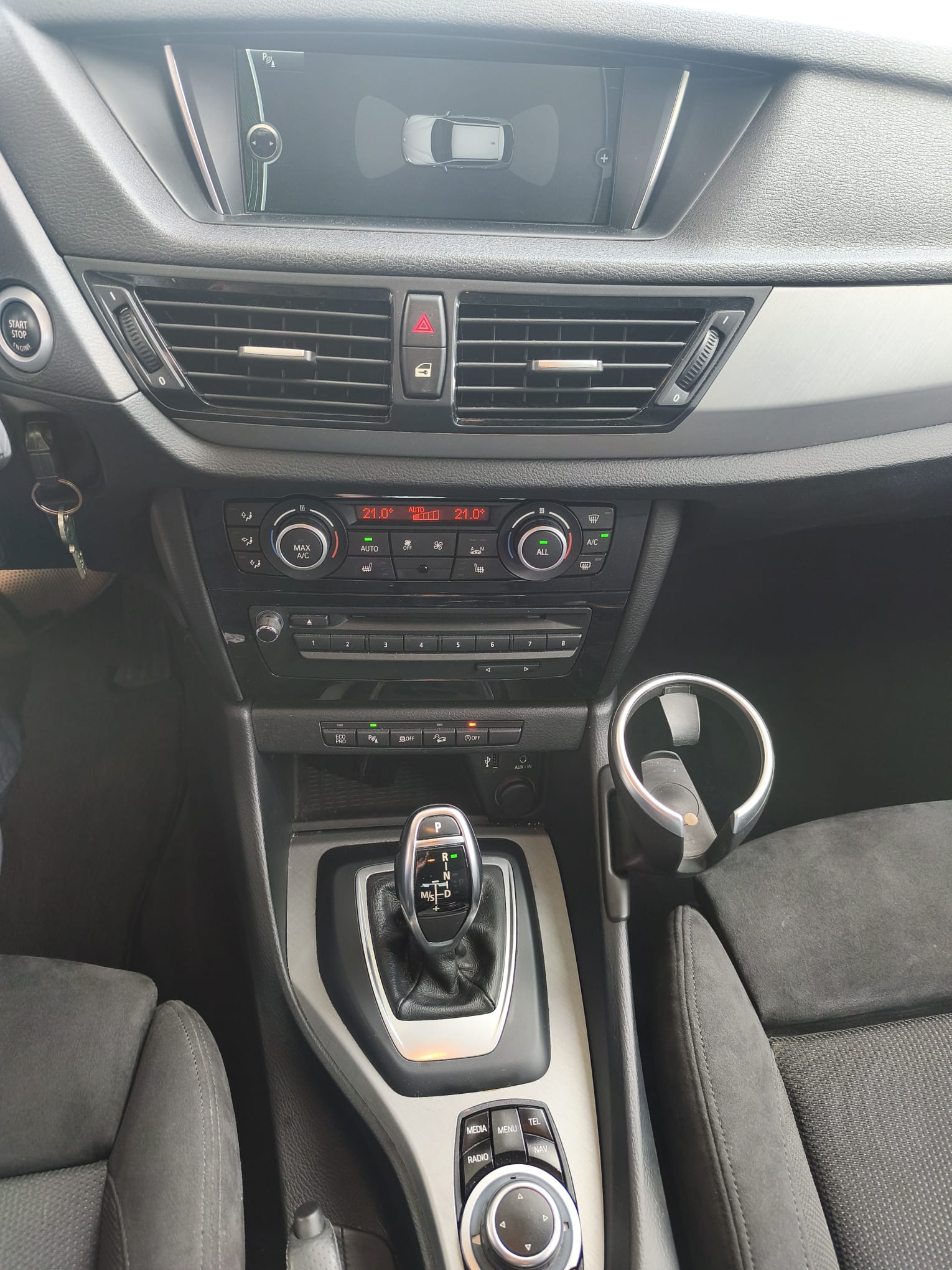 BMW X1 xDrive 20d Sport Line Steptronic-image-16