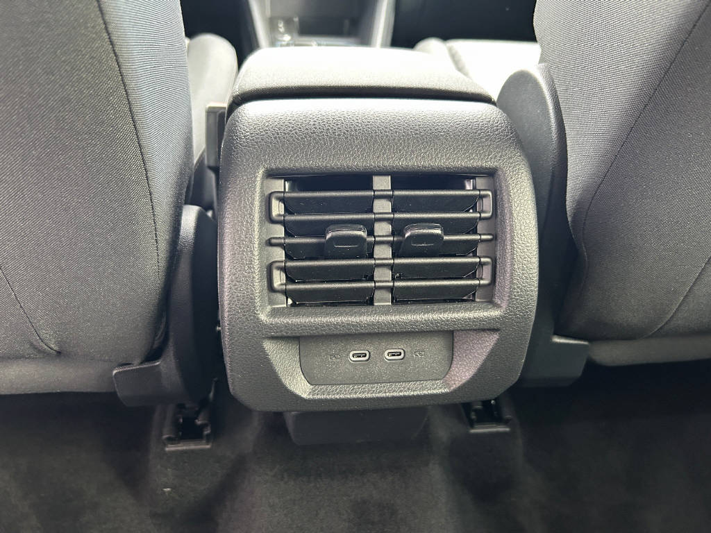 FORD TOURNEO CONNECT Grand 2.0 EcoBlue 122 Titanium-image-15