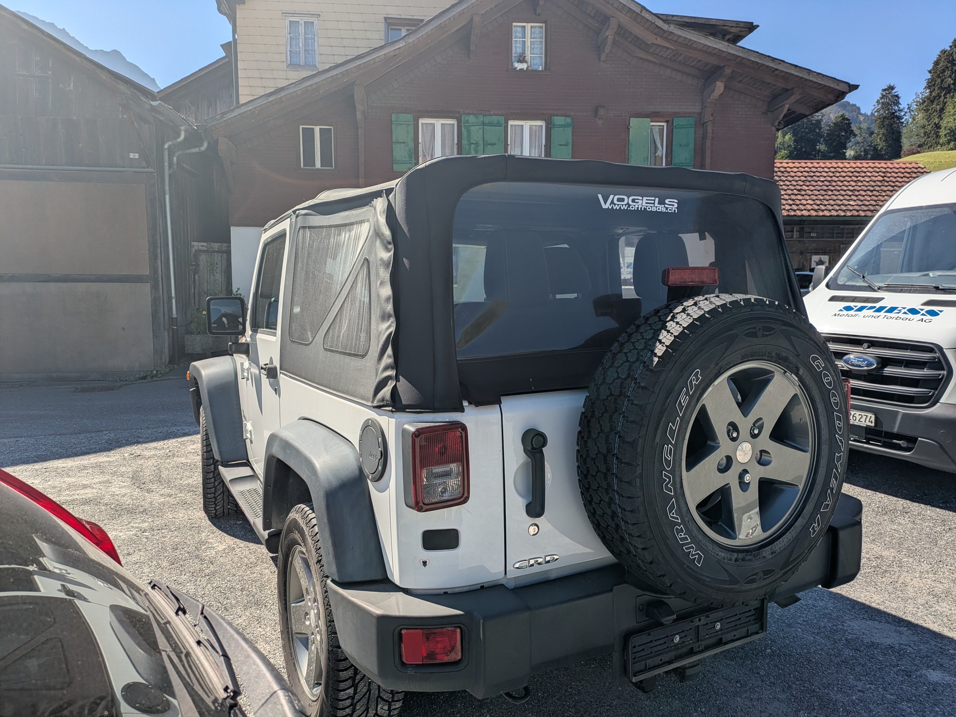 JEEP Wrangler 2.8 CRD Sport-showroom-element-2