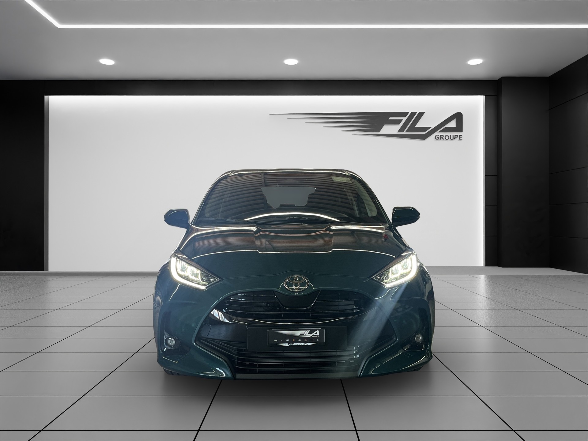TOYOTA YARIS 1.5 VVT-i HSD Trend-showroom-element-2