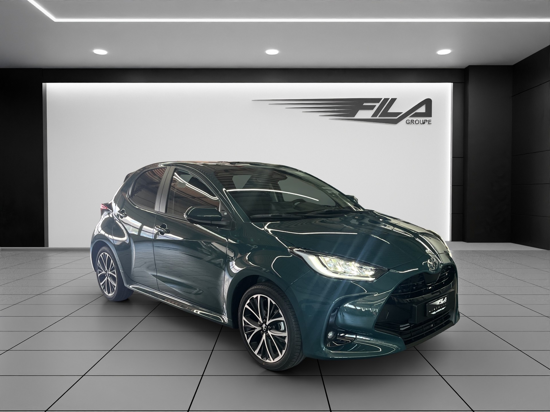 TOYOTA YARIS 1.5 VVT-i HSD Trend-image-6
