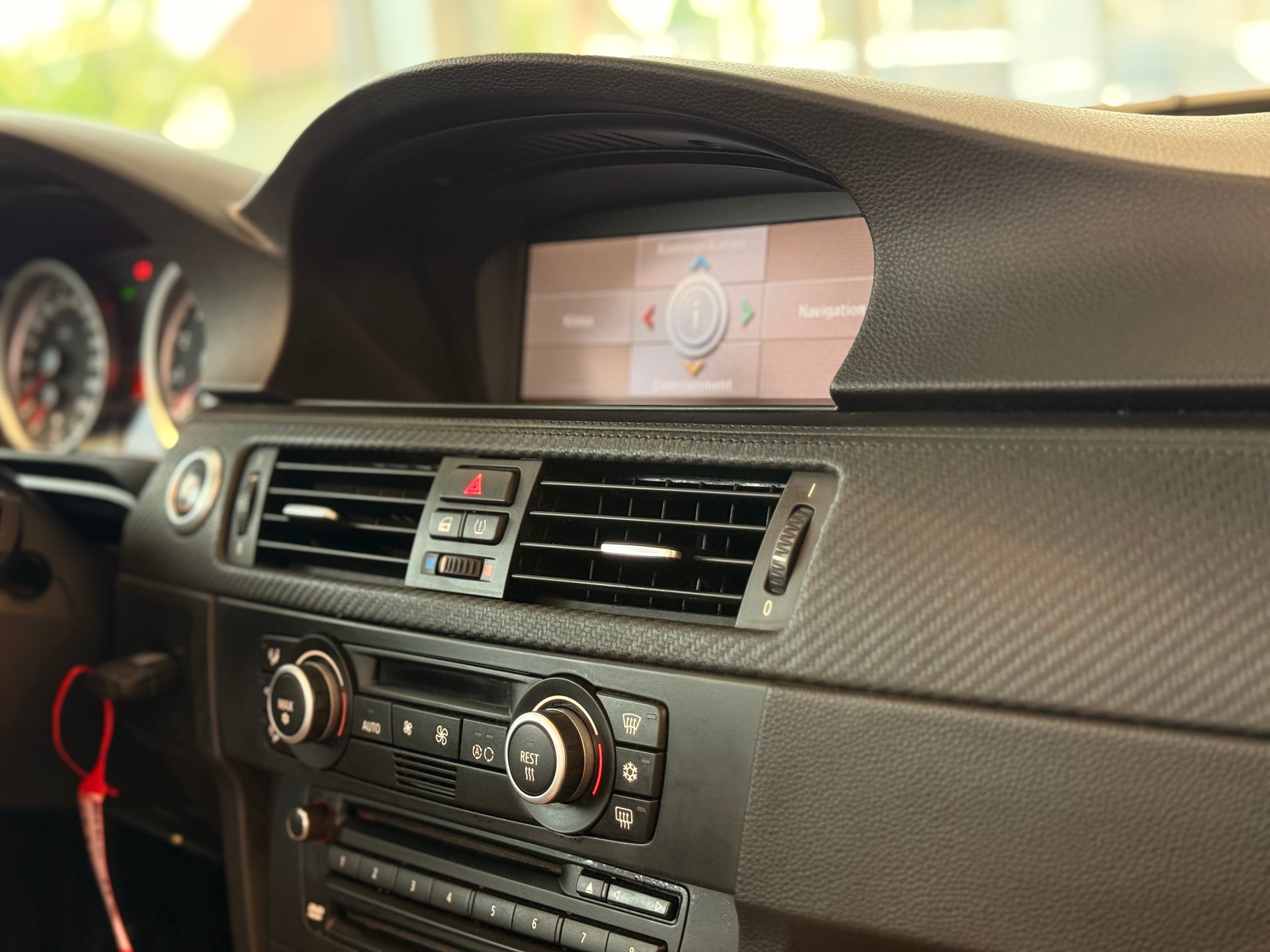 BMW M3 Cabriolet-image-19