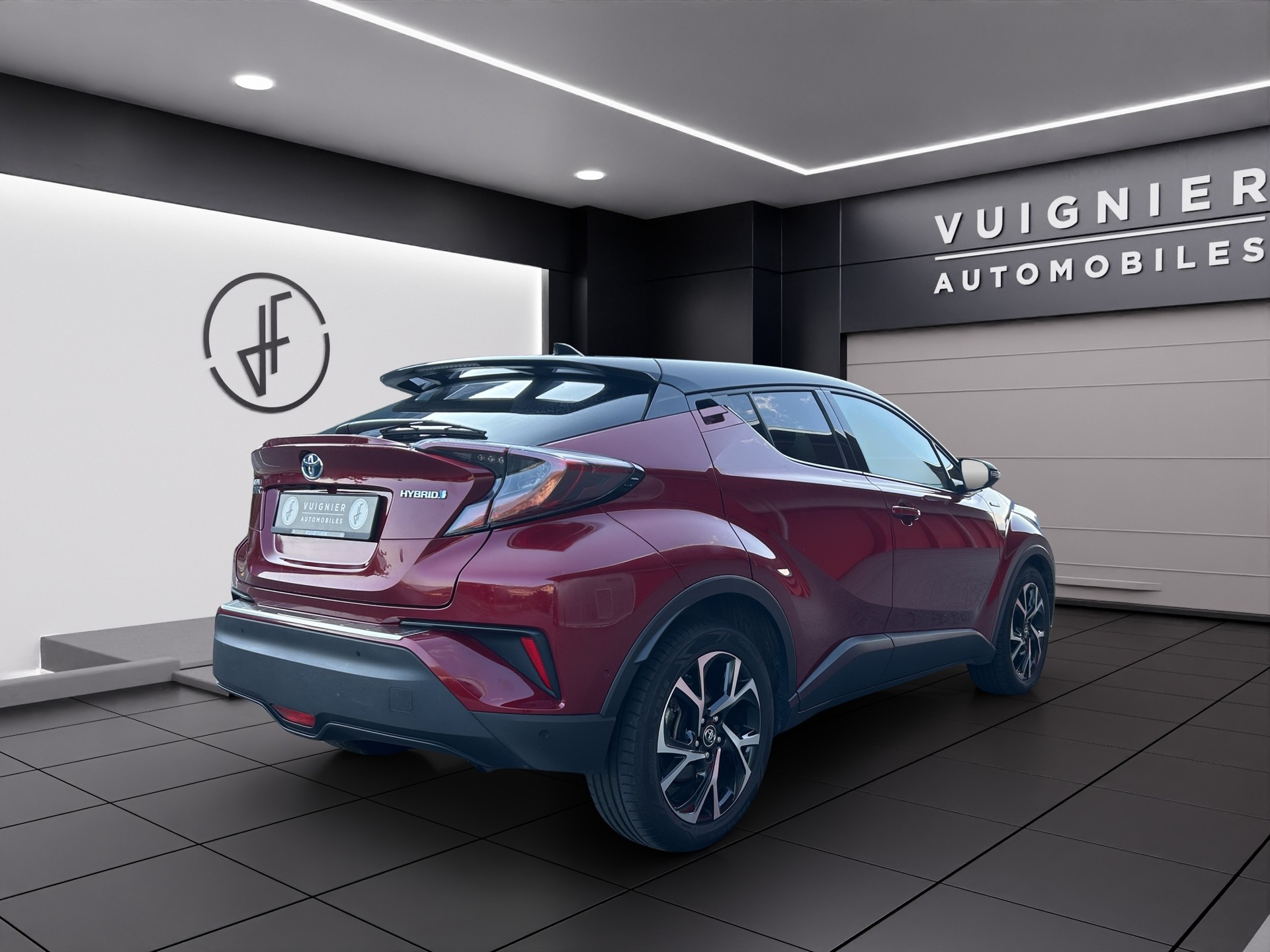 TOYOTA C-HR 1.8 HSD Trend CVT-image-4