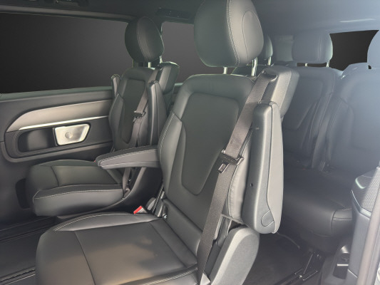 MERCEDES-BENZ V 300 d lang Exclus. 9G-T-image-10