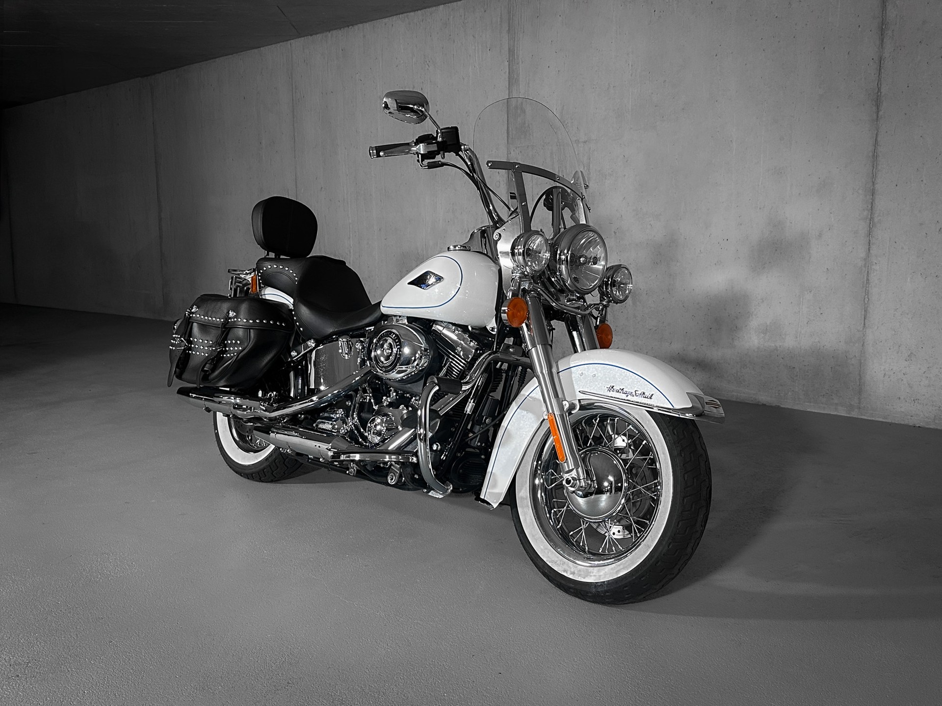 HARLEY-DAVIDSON FLSTC Softail Heritage Classic ABS-image-1