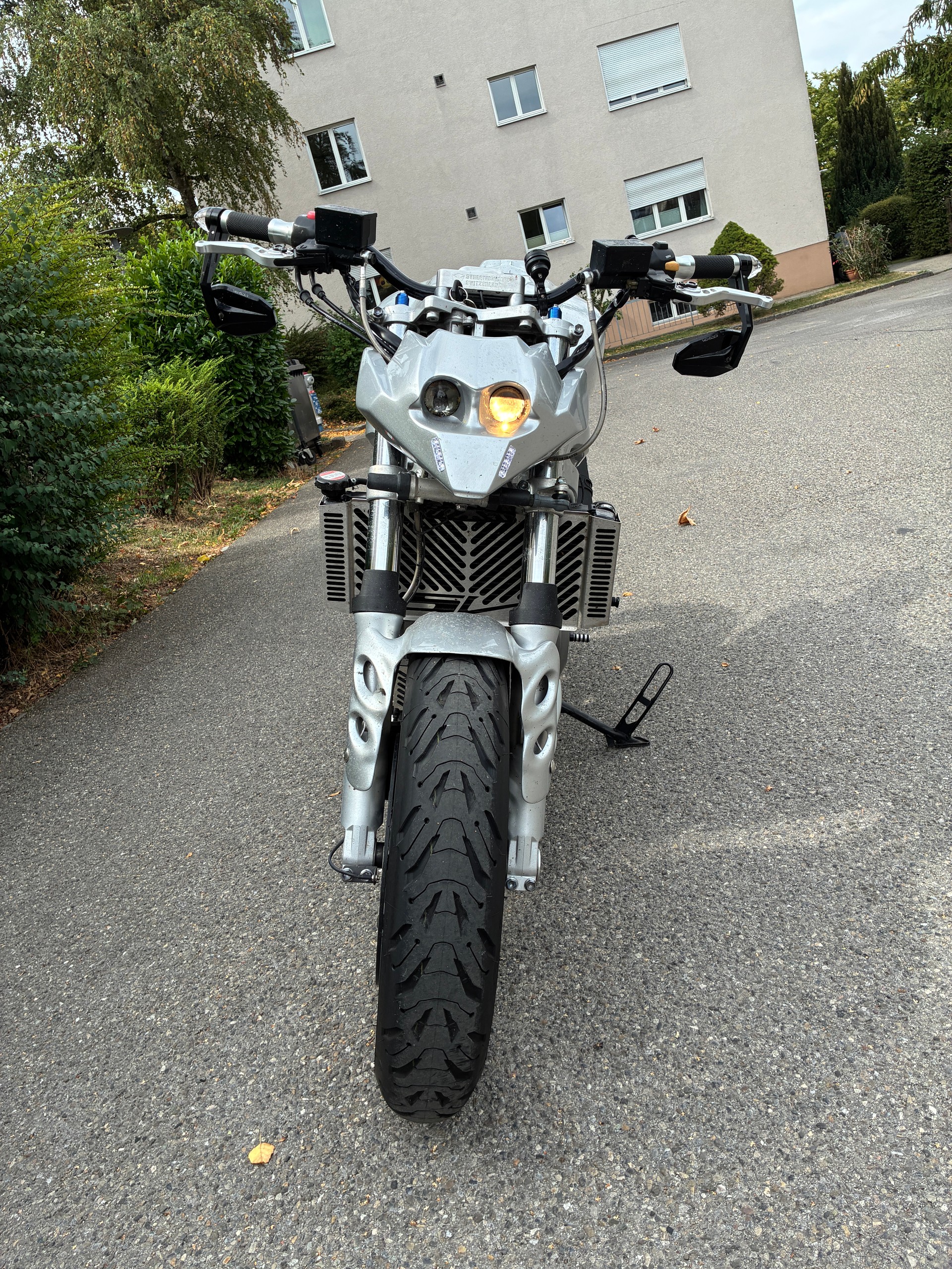 SUZUKI SV 1000-image-3