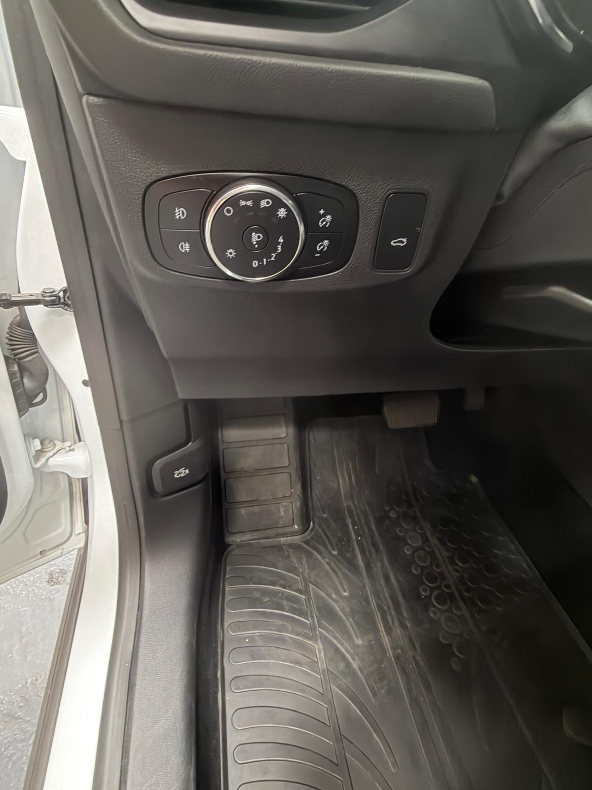 FORD 1.5 EcoBlue 120 Titanium X-image-13
