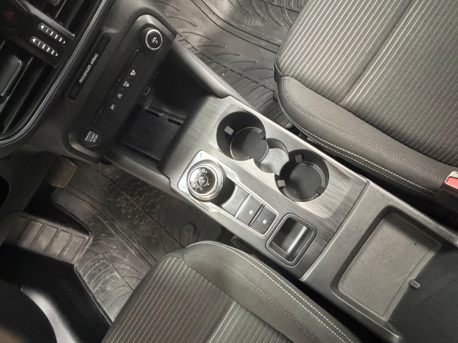 FORD 1.5 EcoBlue 120 Titanium X-image-12