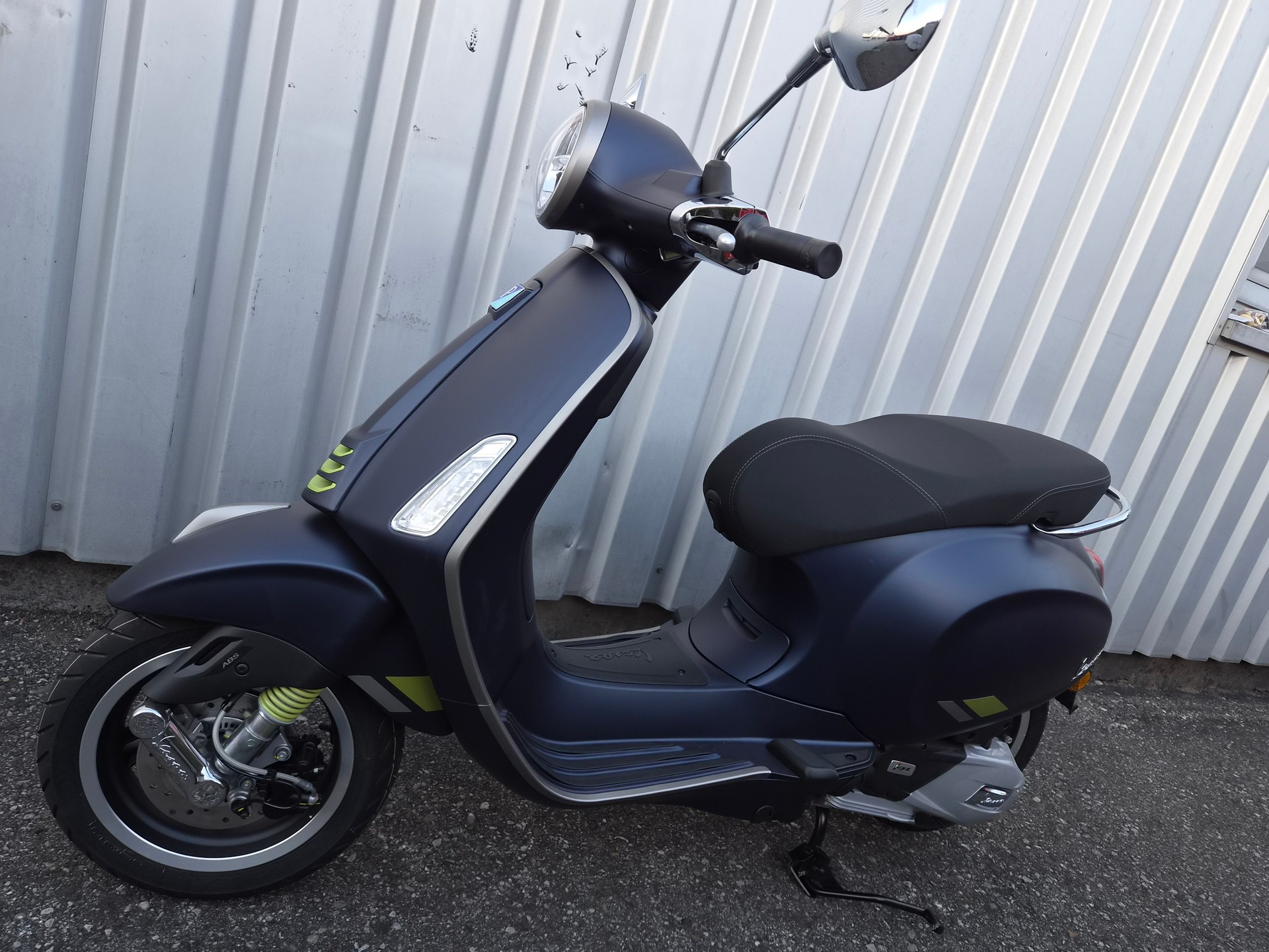 PIAGGIO VESPA PRIMAVERA 125 TECH-image-12