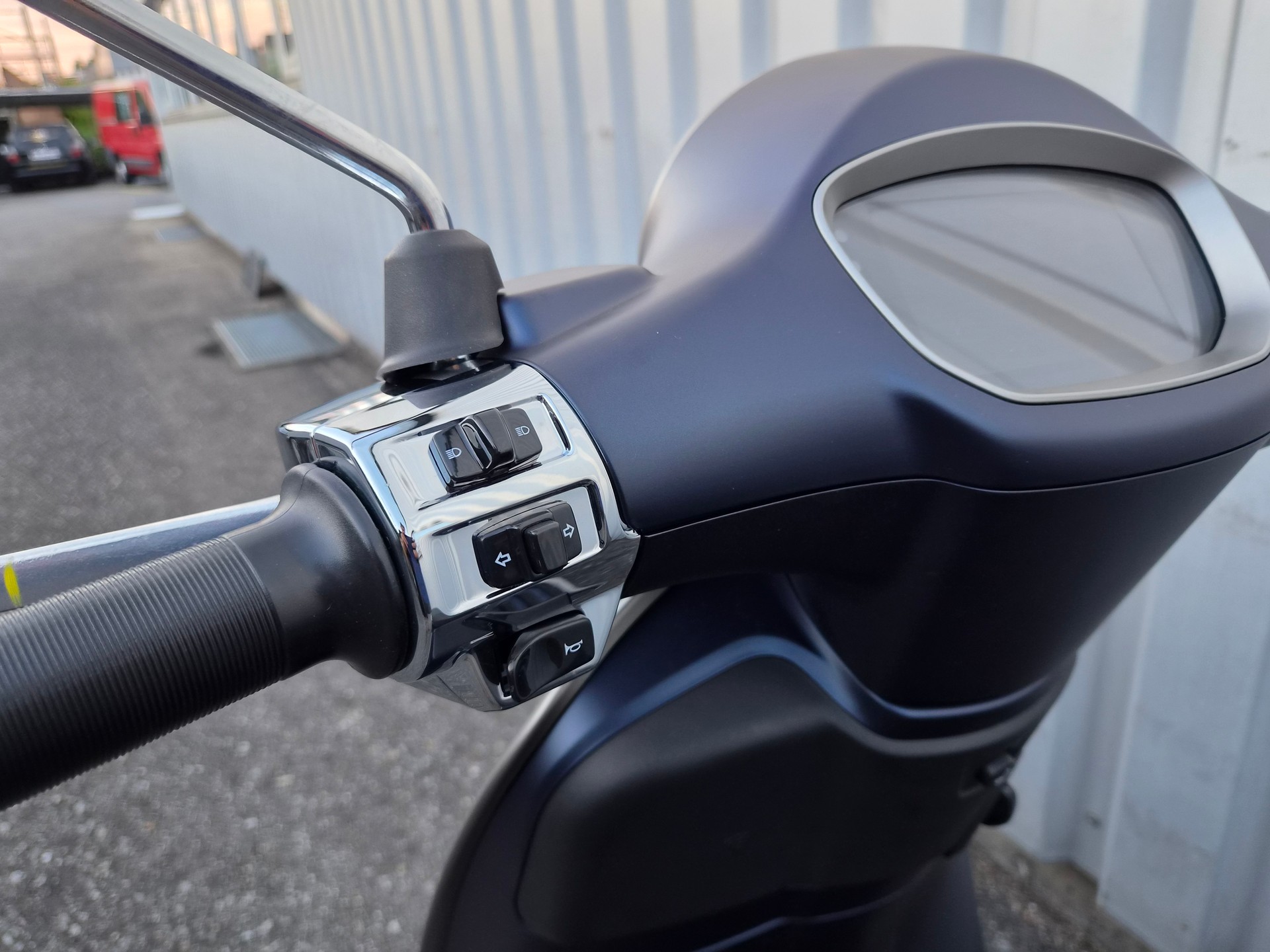 PIAGGIO VESPA PRIMAVERA 125 TECH-image-13