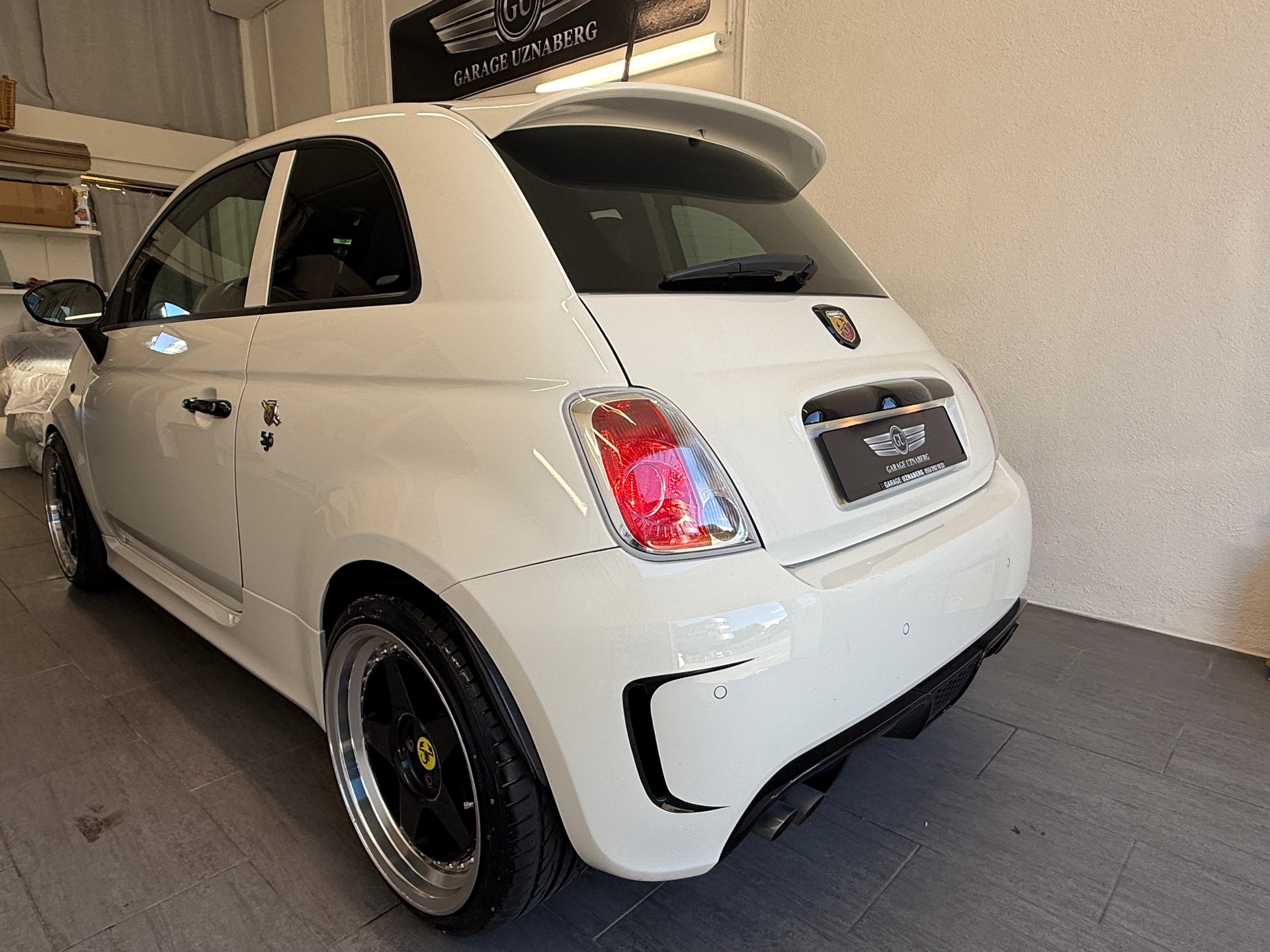 FIAT 595C 1.4 16V Turbo Abarth Competizione Dualogic Ab 190.- pro Monat-showroom-element-2