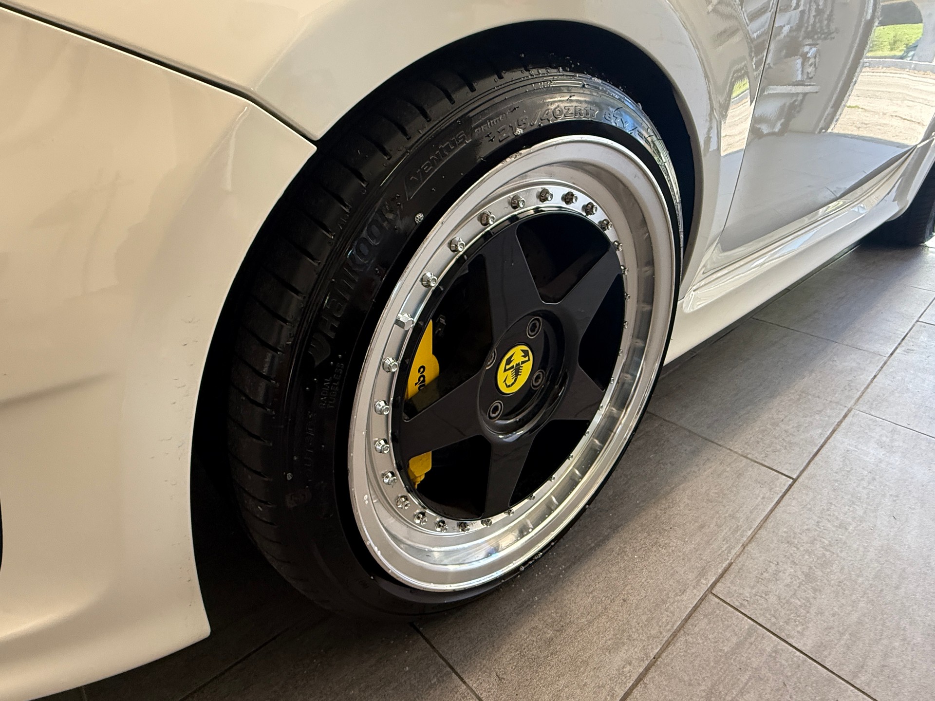 FIAT 595C 1.4 16V Turbo Abarth Competizione Dualogic Ab 190.- pro Monat-image-23