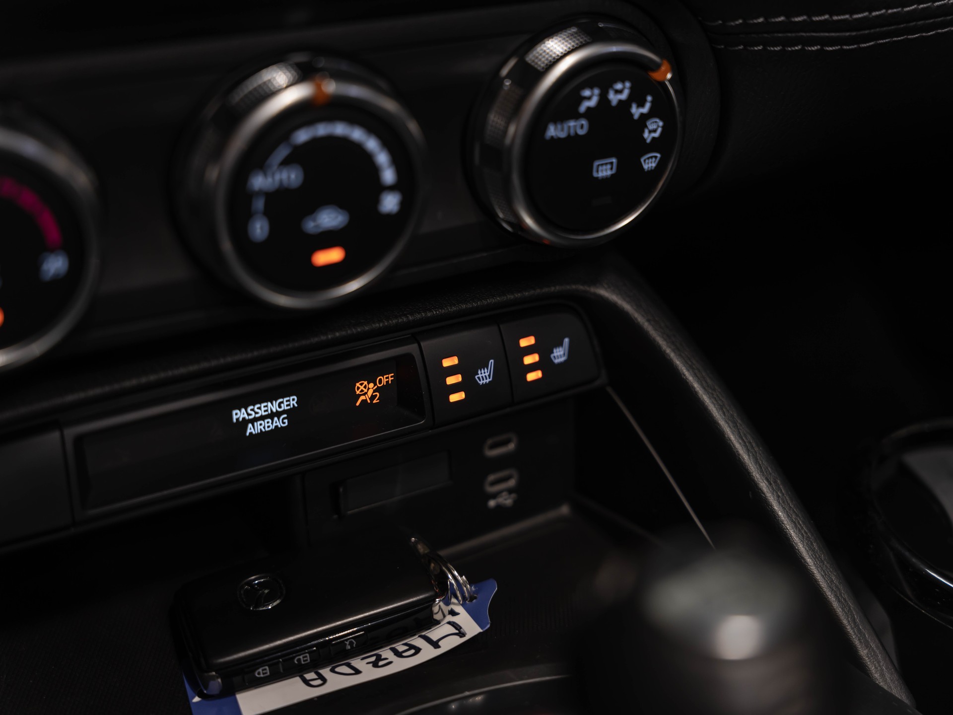 MAZDA MX-5 Skyactiv-G 132 Exclusive-line-image-30