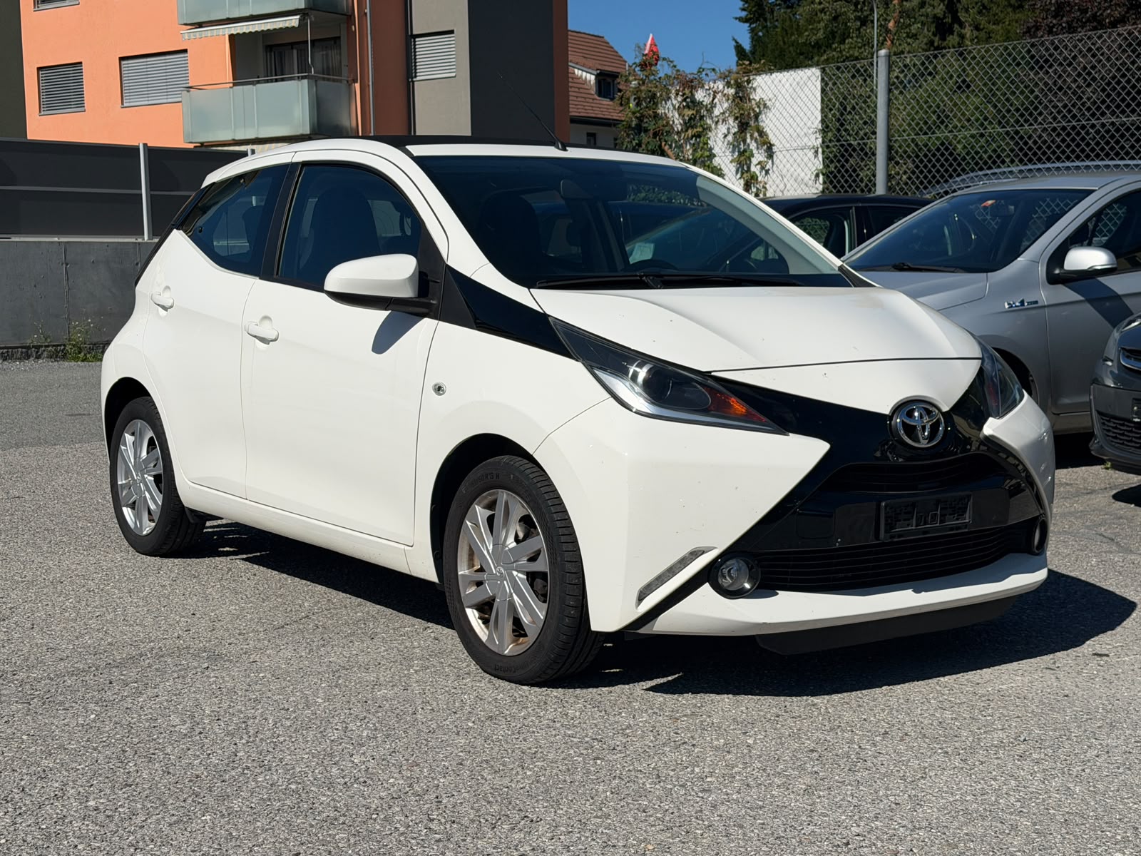 TOYOTA Aygo 1.0 VVT-i x-play