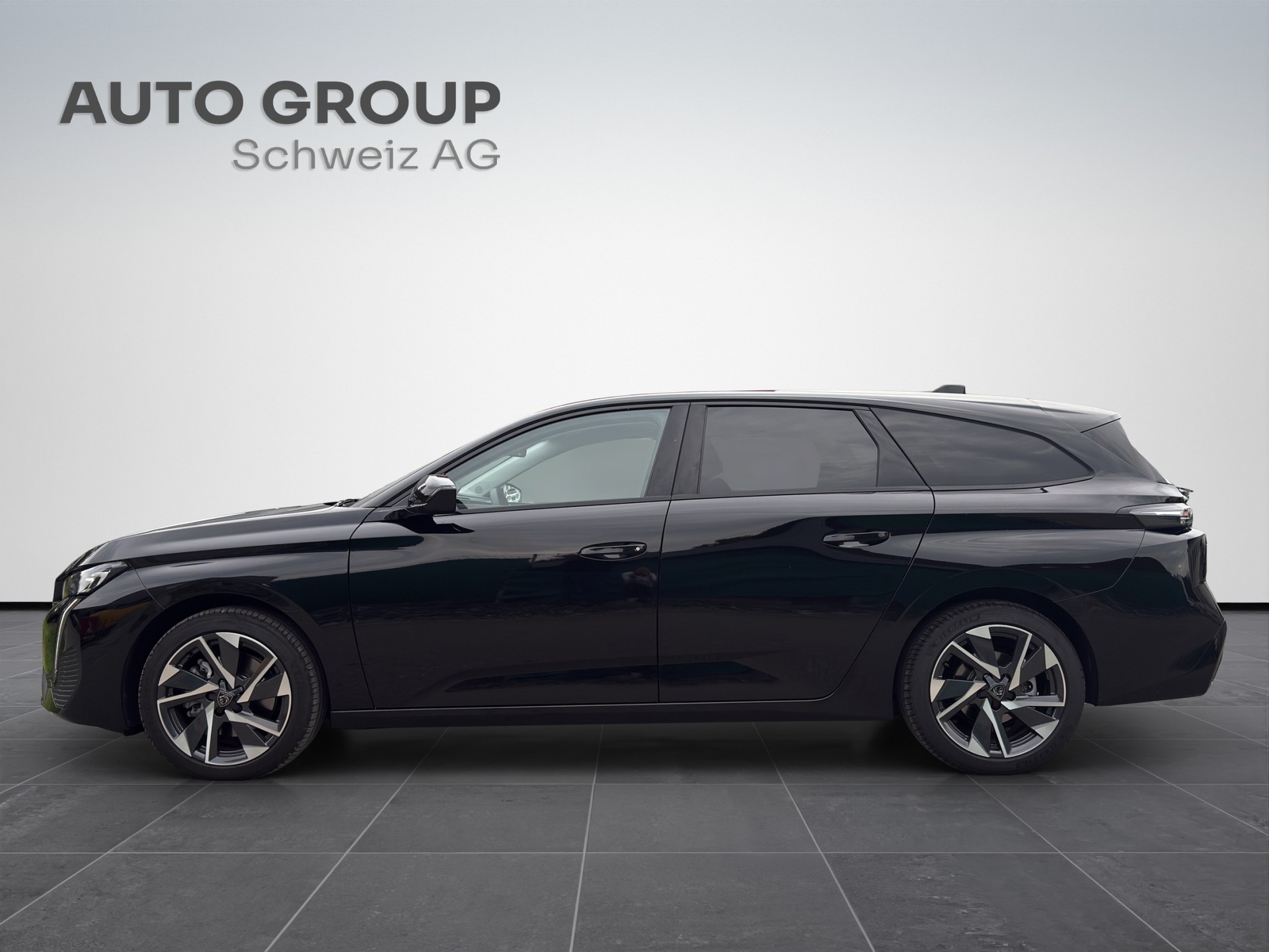 PEUGEOT 308 SW 1.2 Pure Tech Allure EAT8 LEASING AB 259.05 CHF / MONAT-showroom-element-1