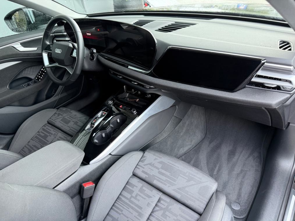 AUDI A6 Limousine TDi quattro-image-9