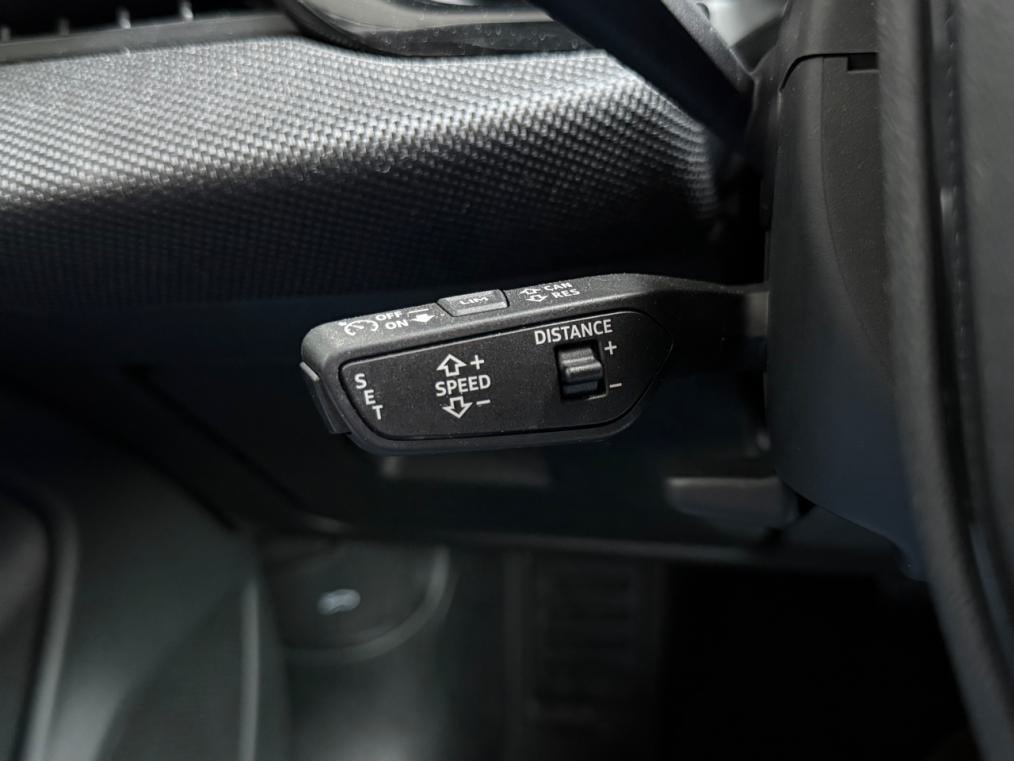 AUDI A6 Limousine TDi quattro-image-7