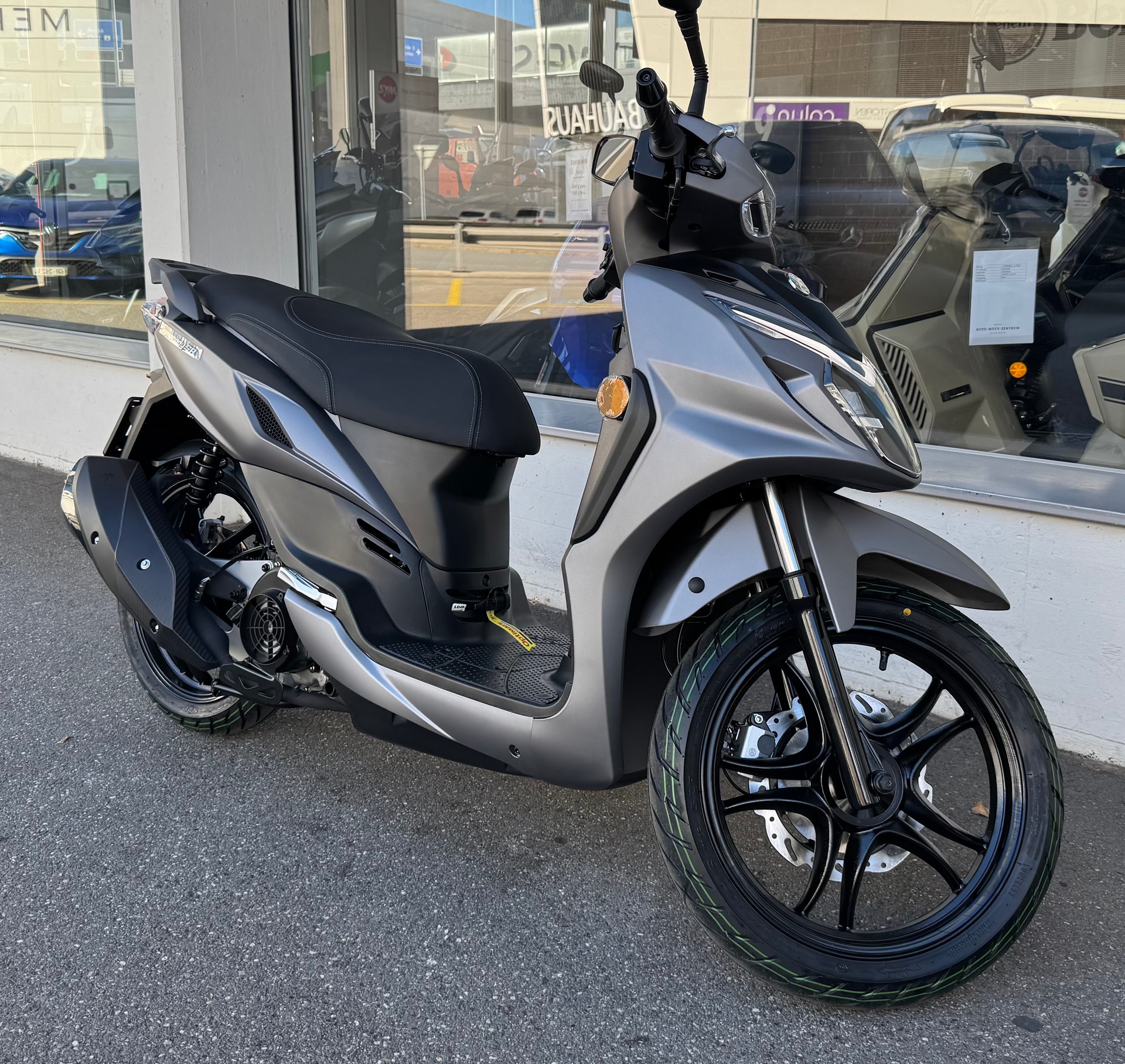 SYM Symphony SR125-image-1